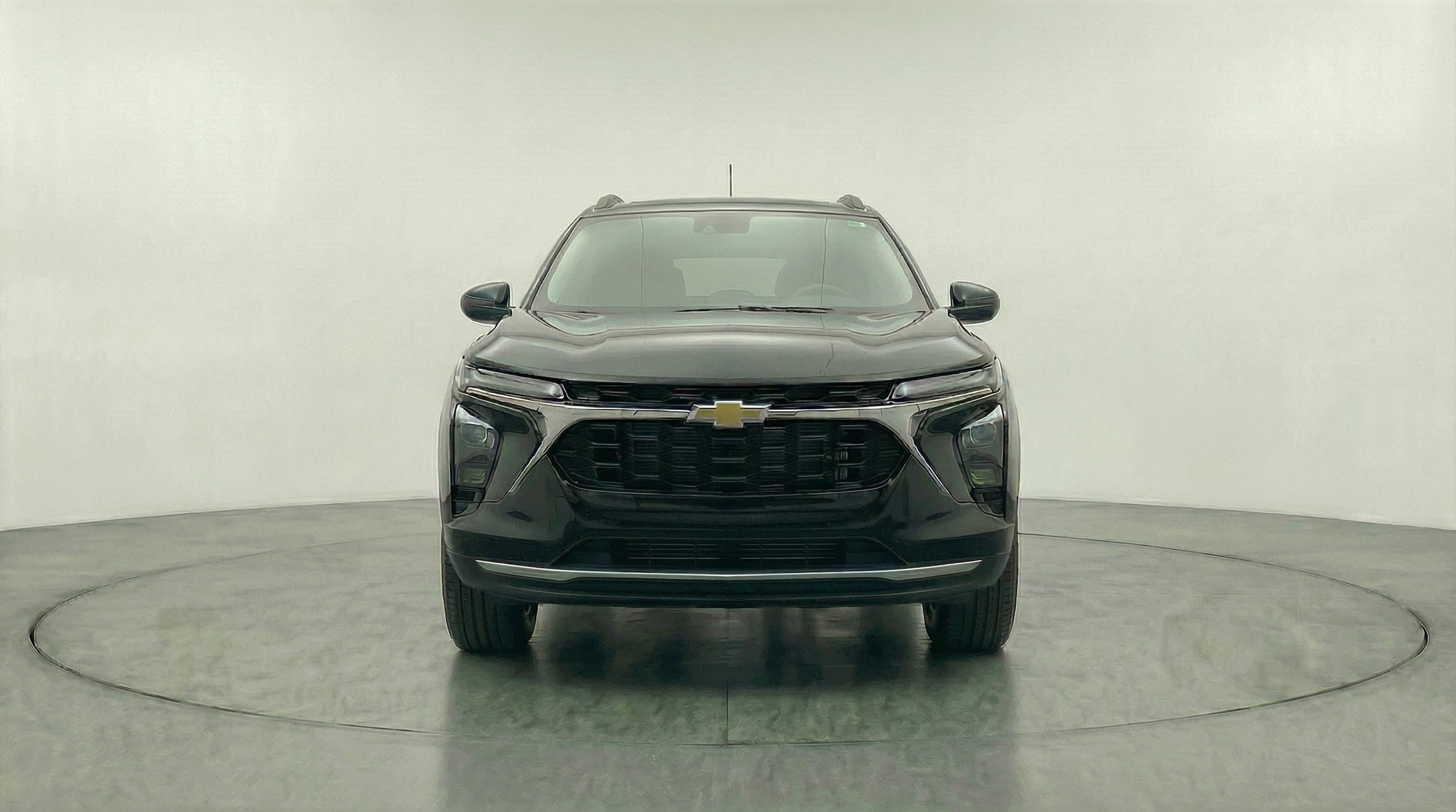 Thumbnail: 2025 Chevrolet Trax - 2