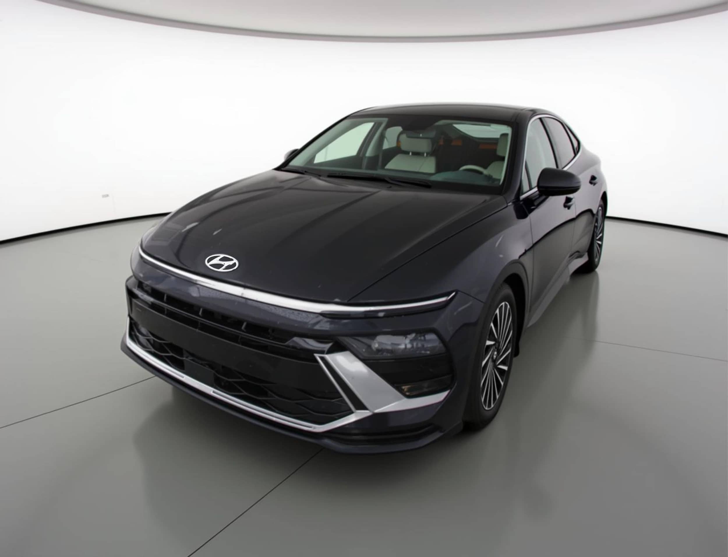 Thumbnail: 2025 Hyundai Sonata - 3