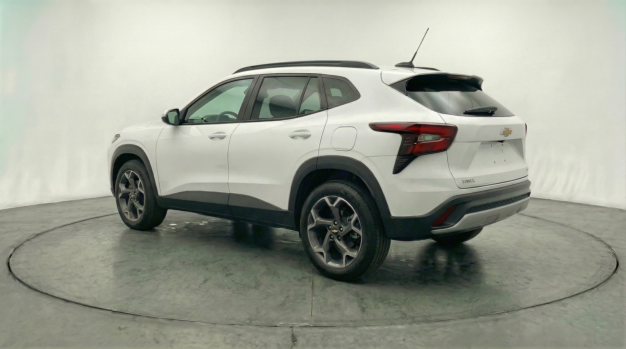 Thumbnail: 2025 Chevrolet Trax - 5