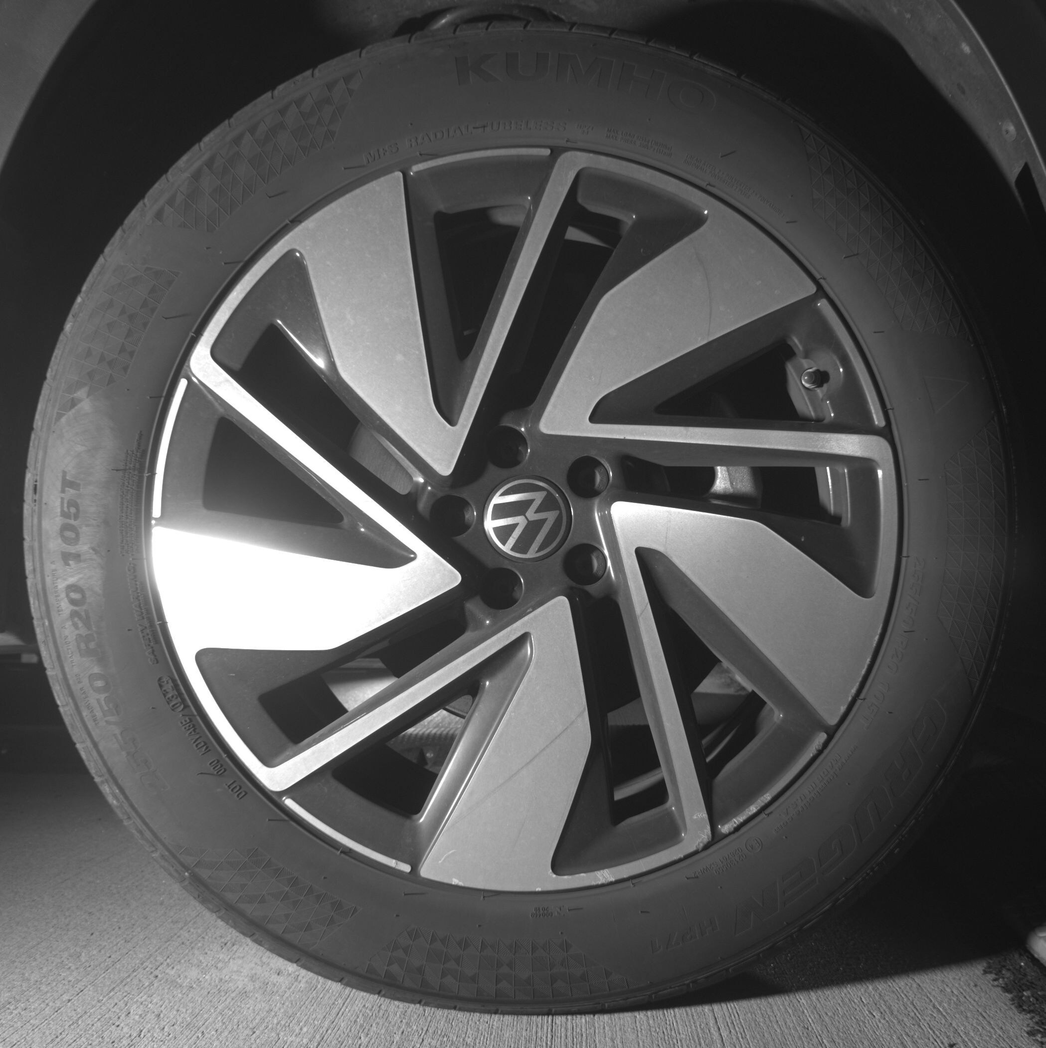 Thumbnail: 2024 Volkswagen Atlas - 10