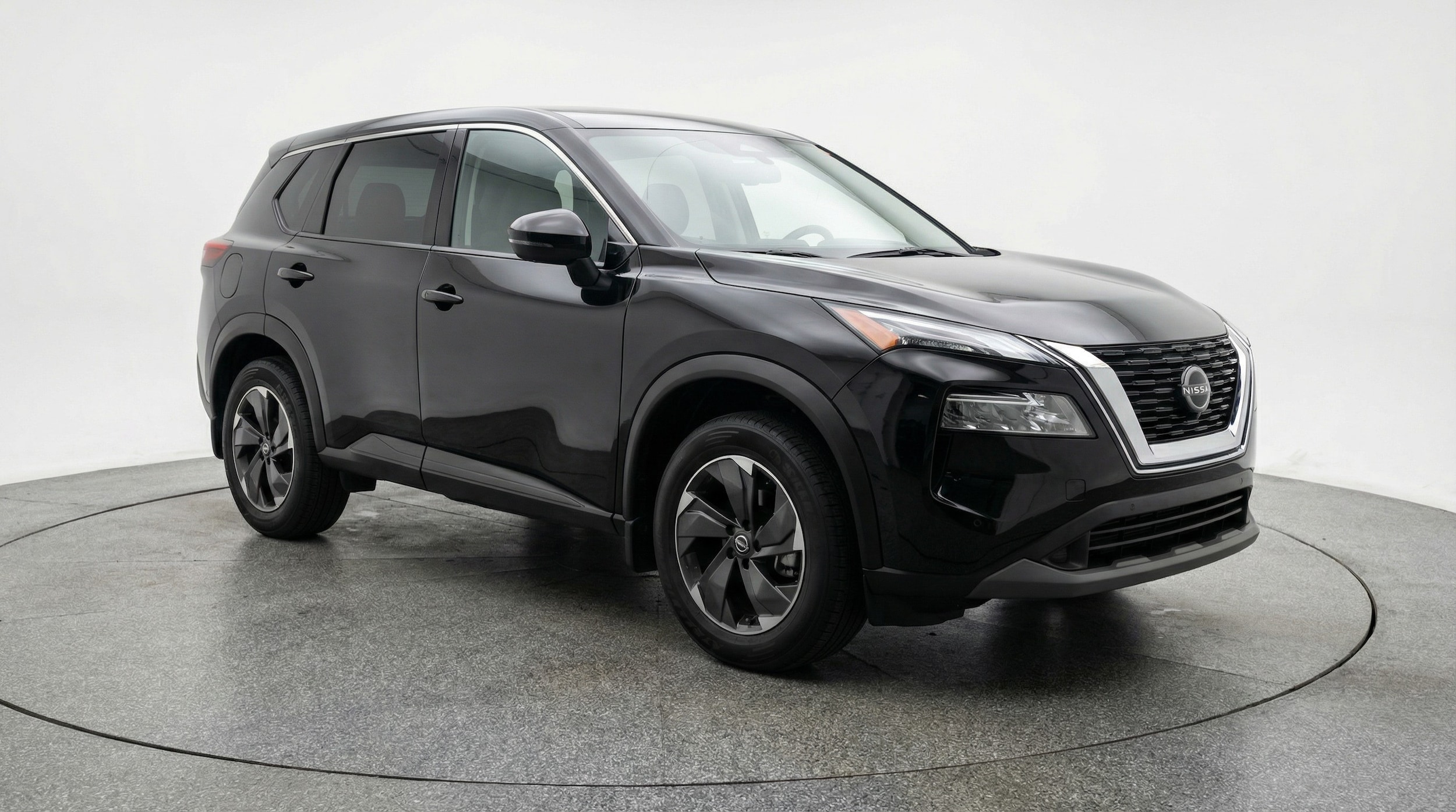 Thumbnail: 2025 Nissan Rogue - 1