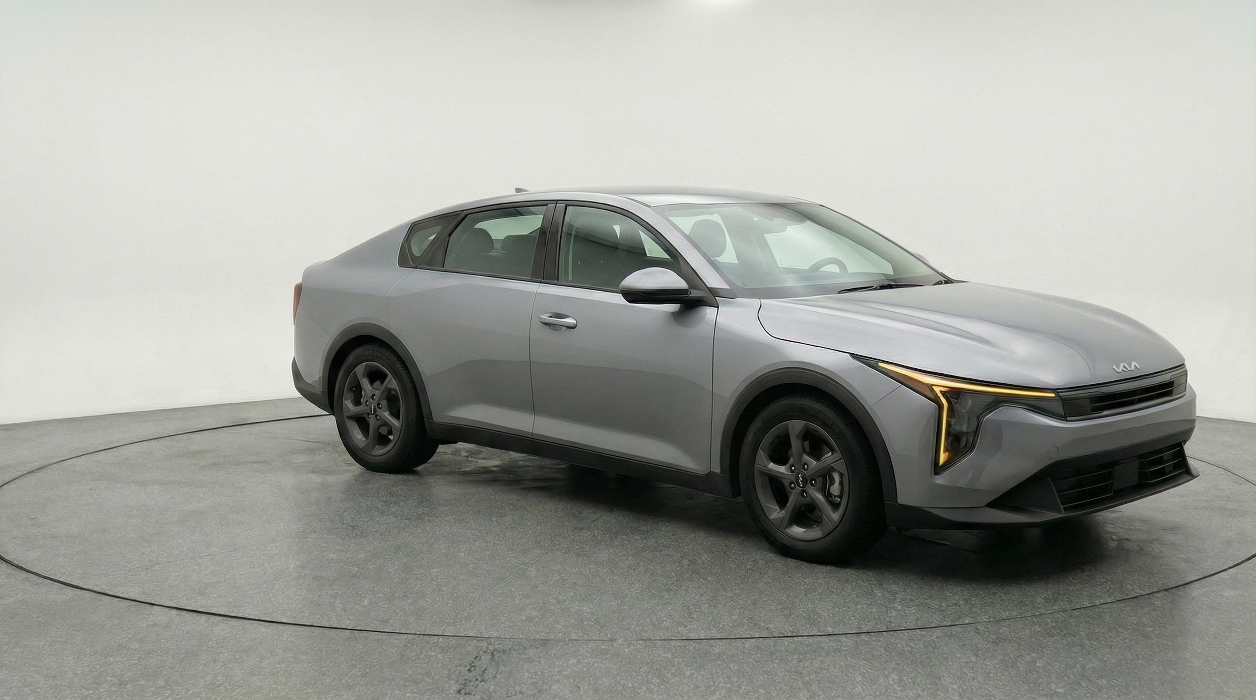 Thumbnail: 2025 Kia K4 - 1