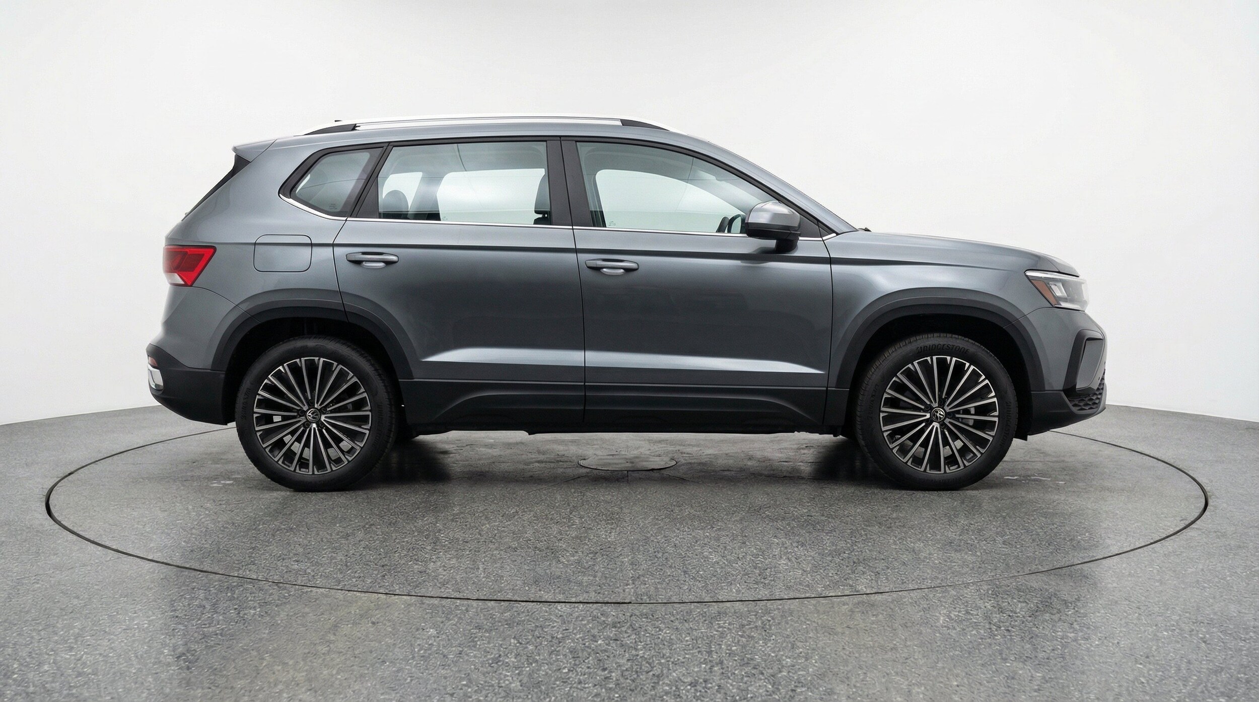 Thumbnail: 2026 Volkswagen Taos - 11