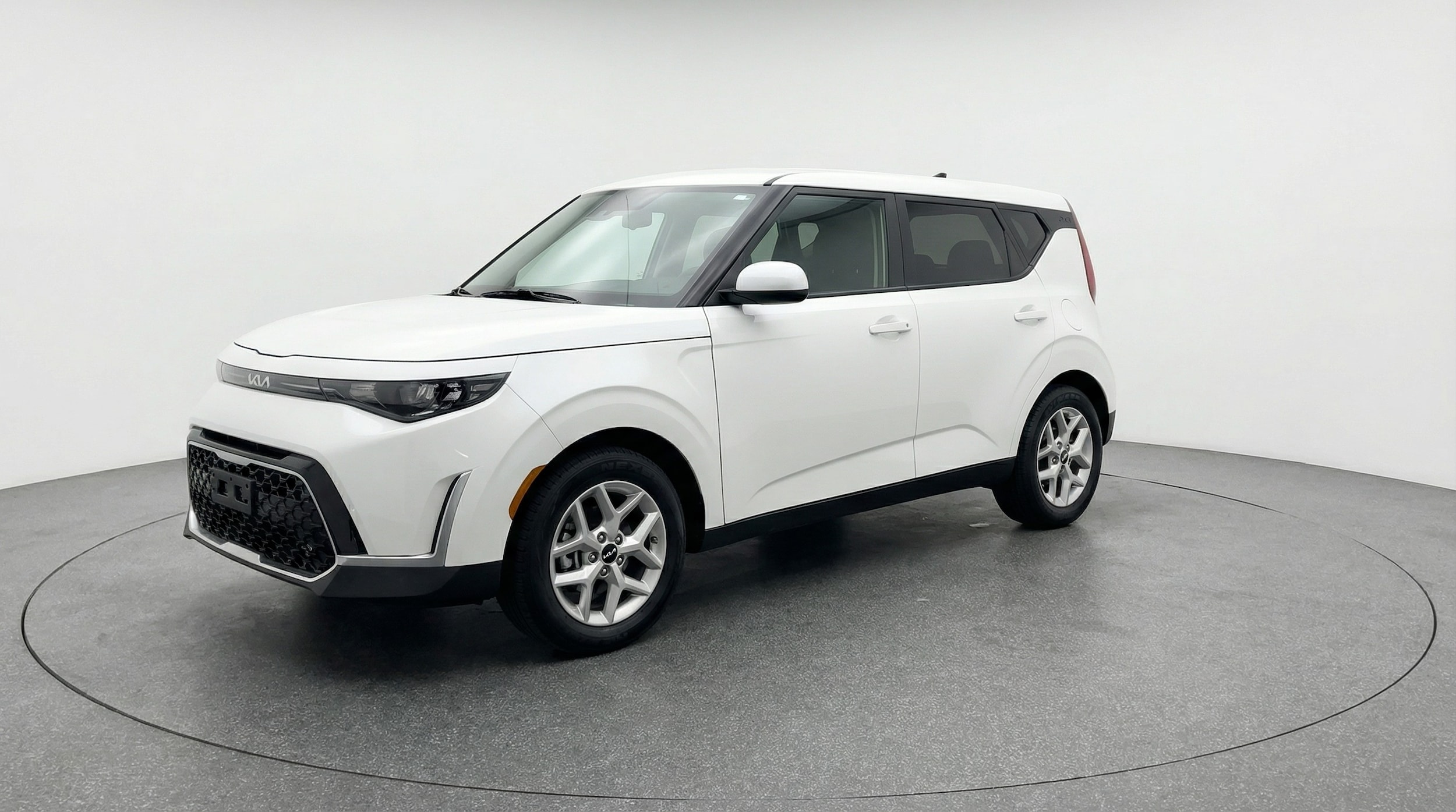 Thumbnail: 2025 Kia Soul - 3