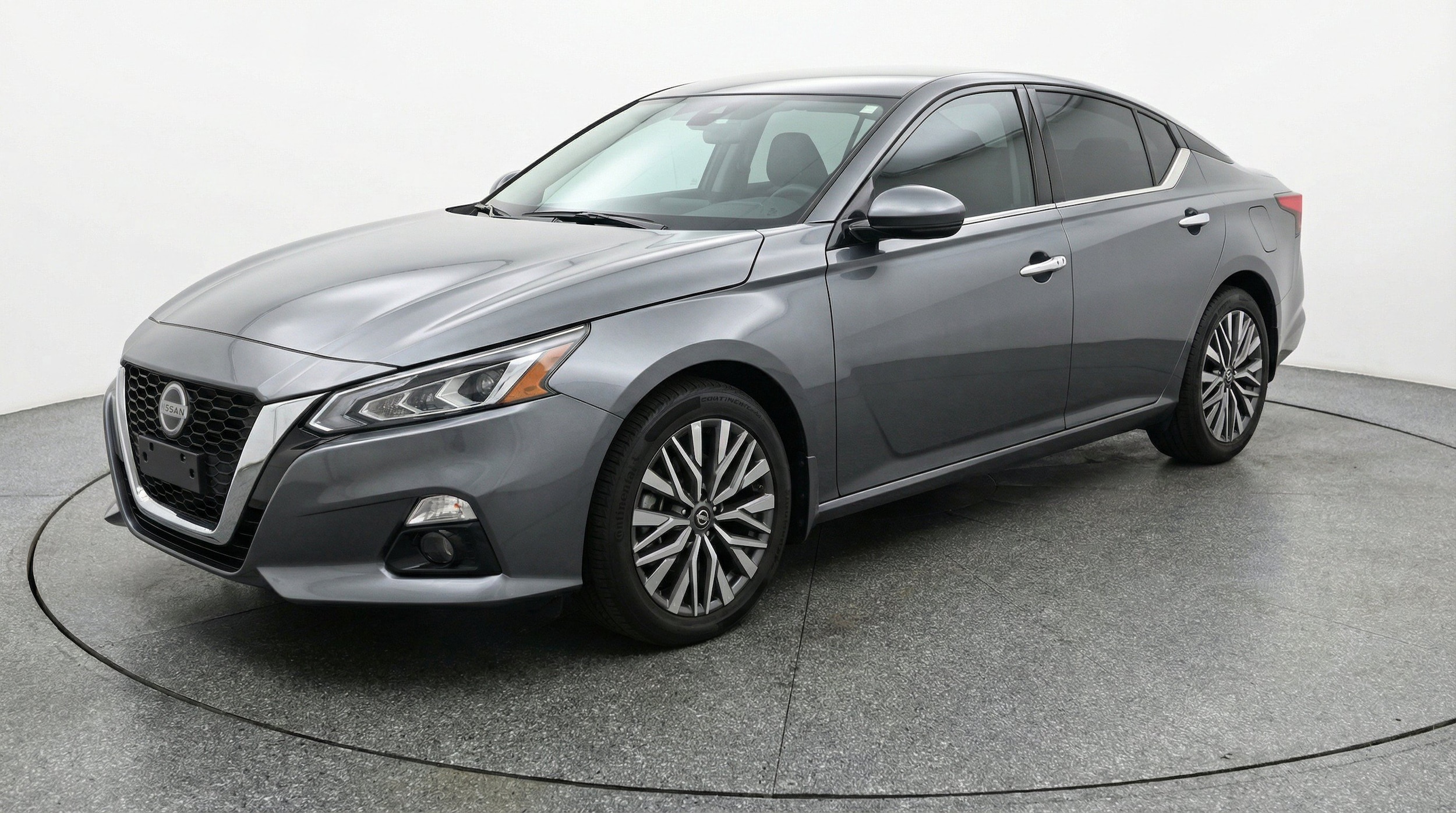 Thumbnail: 2025 Nissan Altima - 3