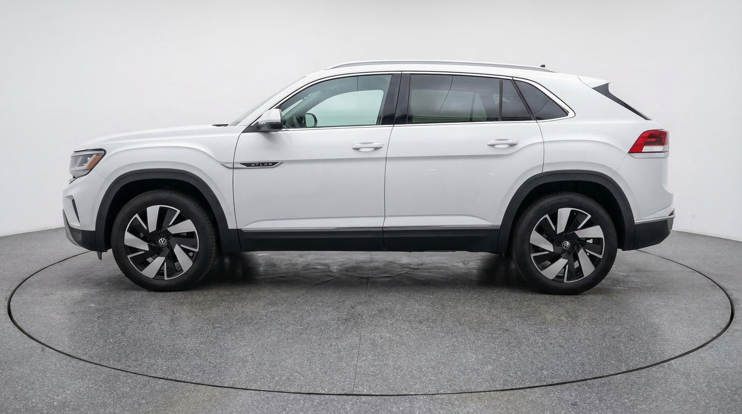 Thumbnail: 2026 Volkswagen Atlas - 5