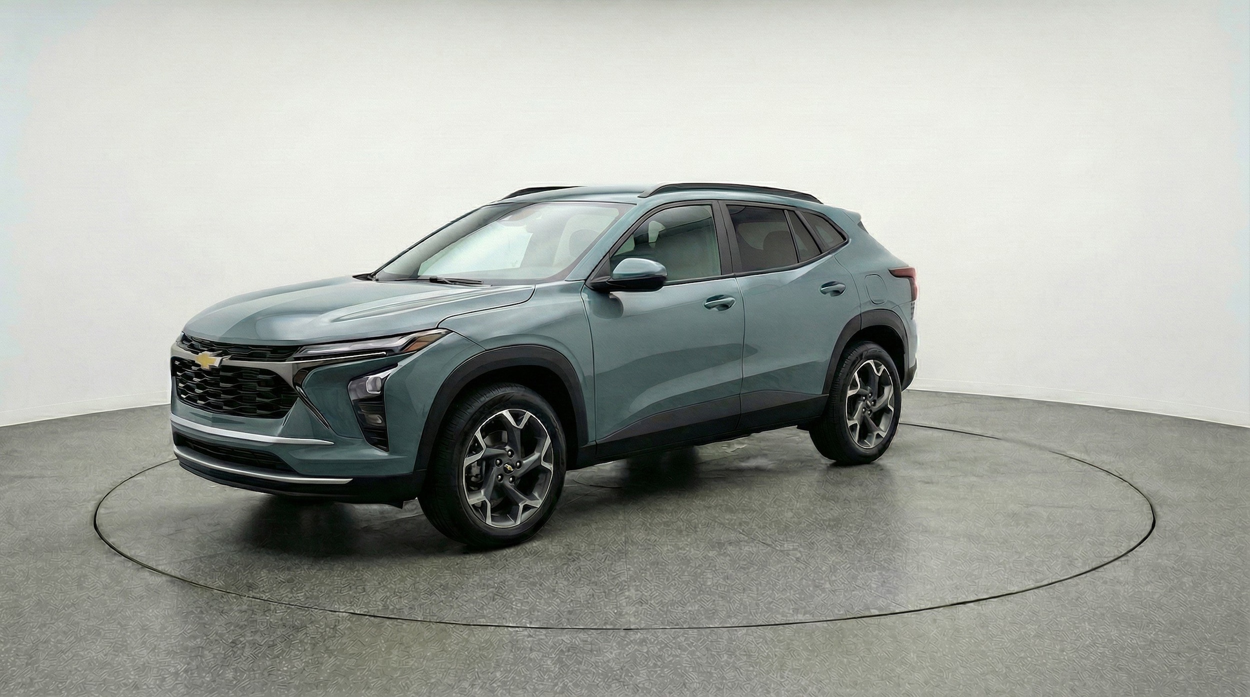 Thumbnail: 2025 Chevrolet Trax - 3
