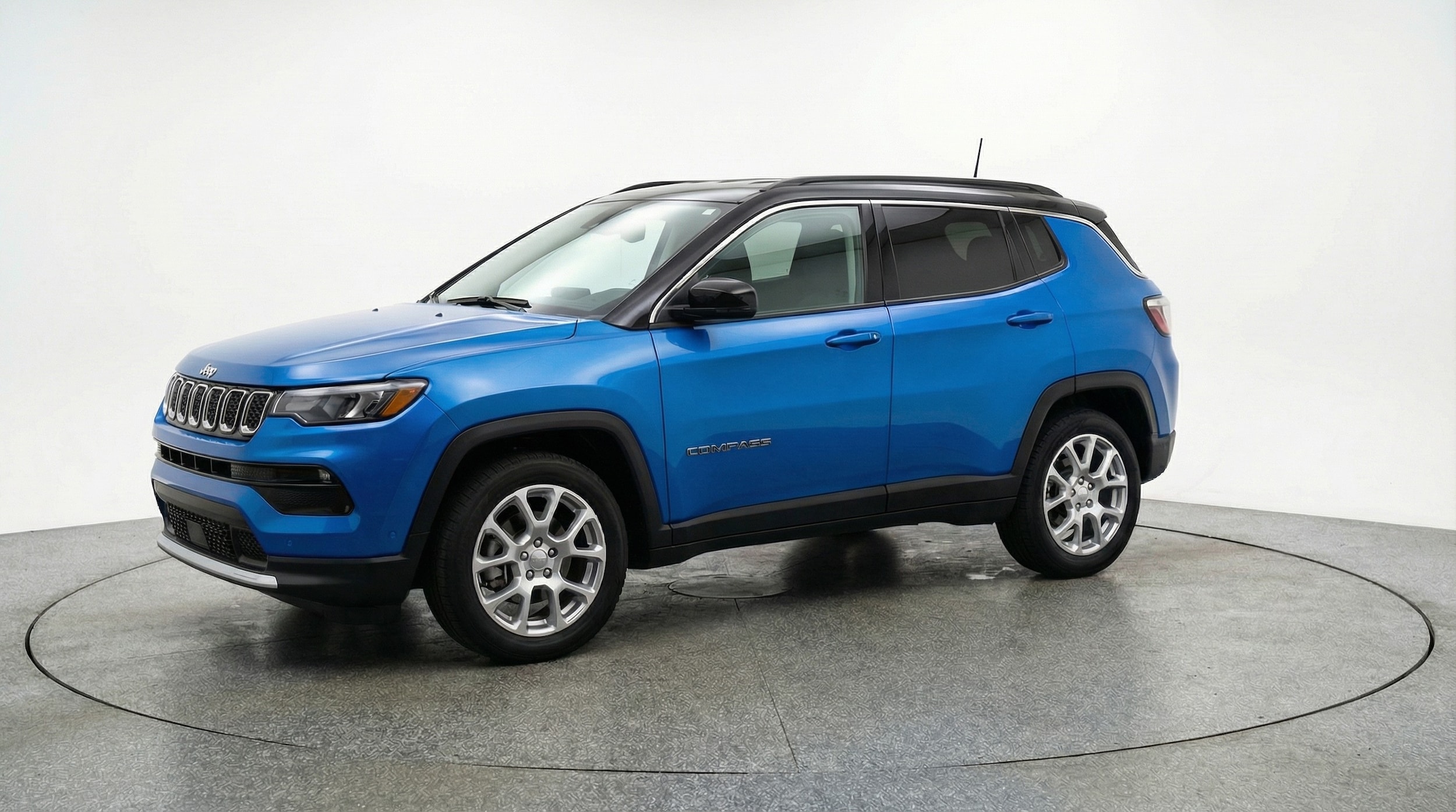 Thumbnail: 2025 Jeep Compass - 3
