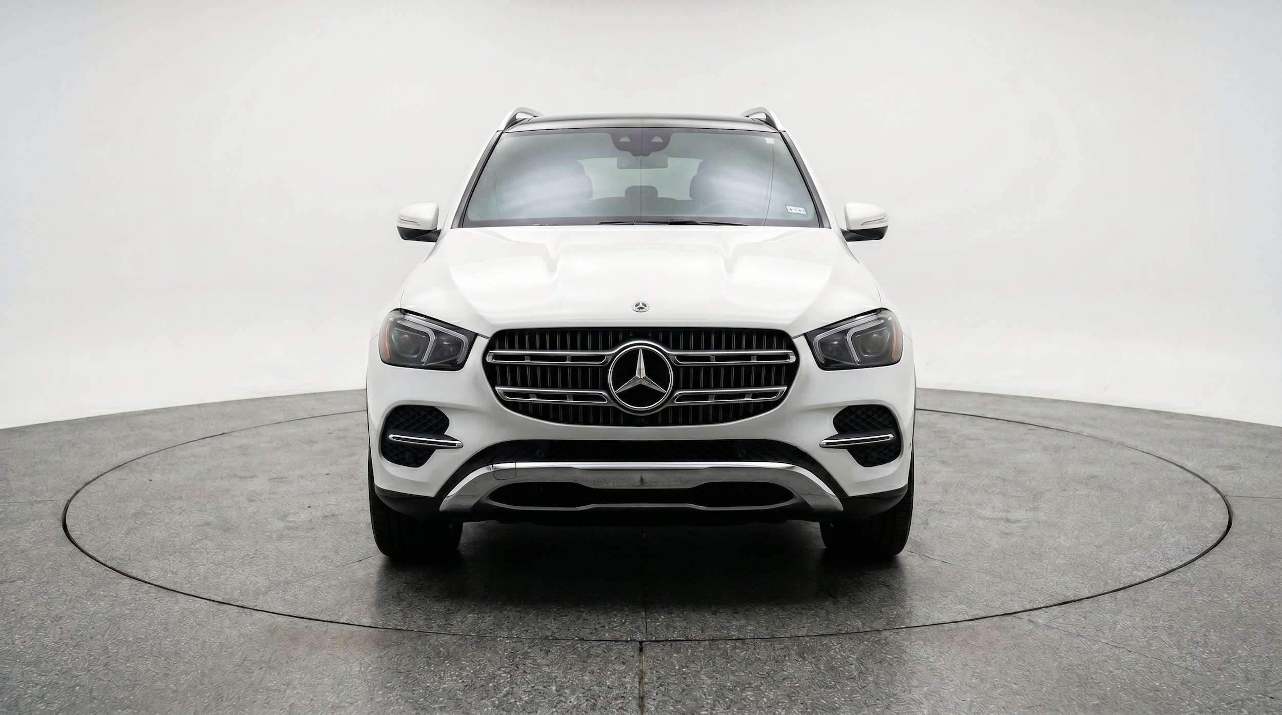 Thumbnail: 2026 Mercedes-Benz GLE - 2