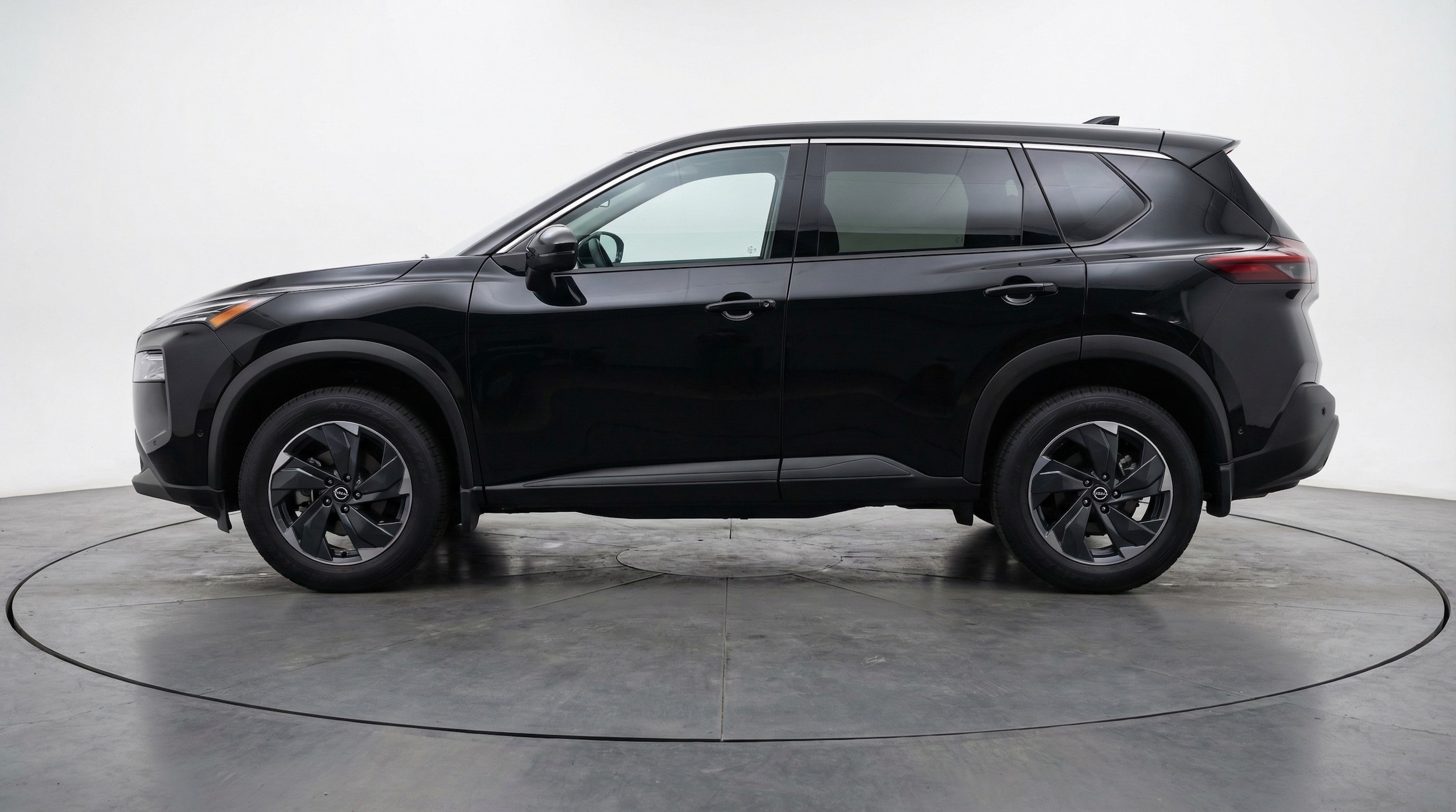 Thumbnail: 2025 Nissan Rogue - 4