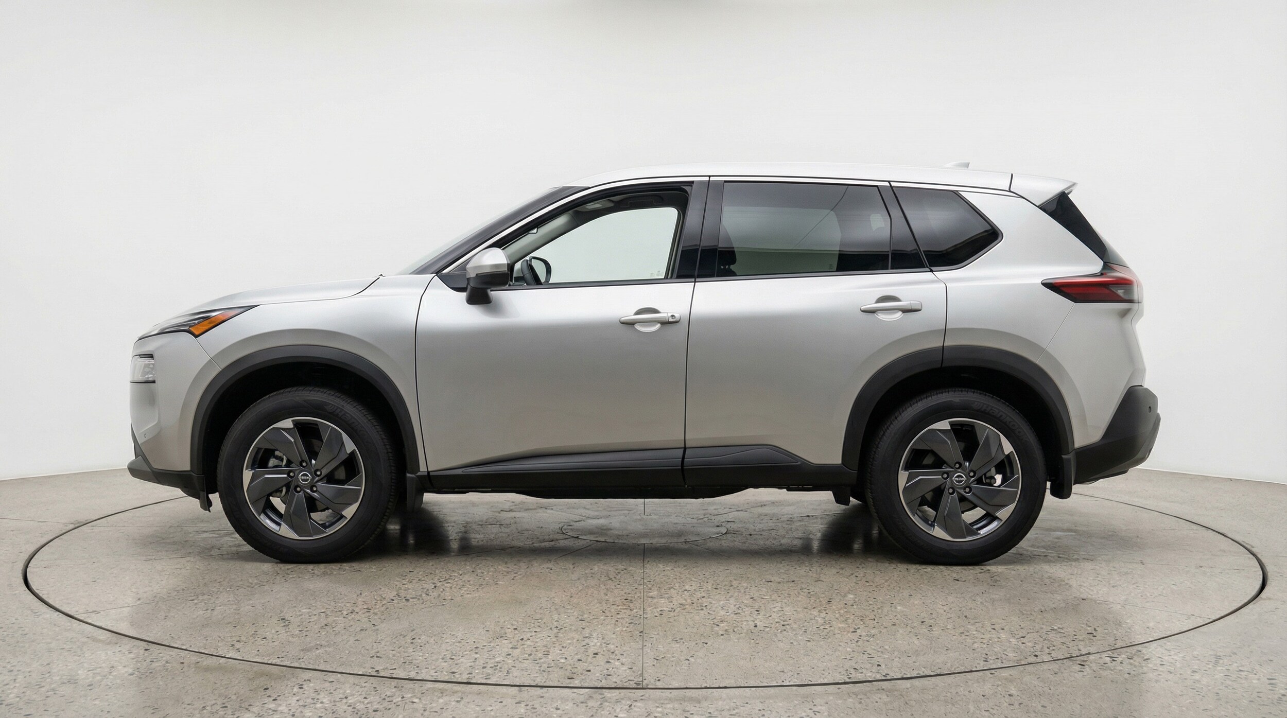 Thumbnail: 2025 Nissan Rogue - 4