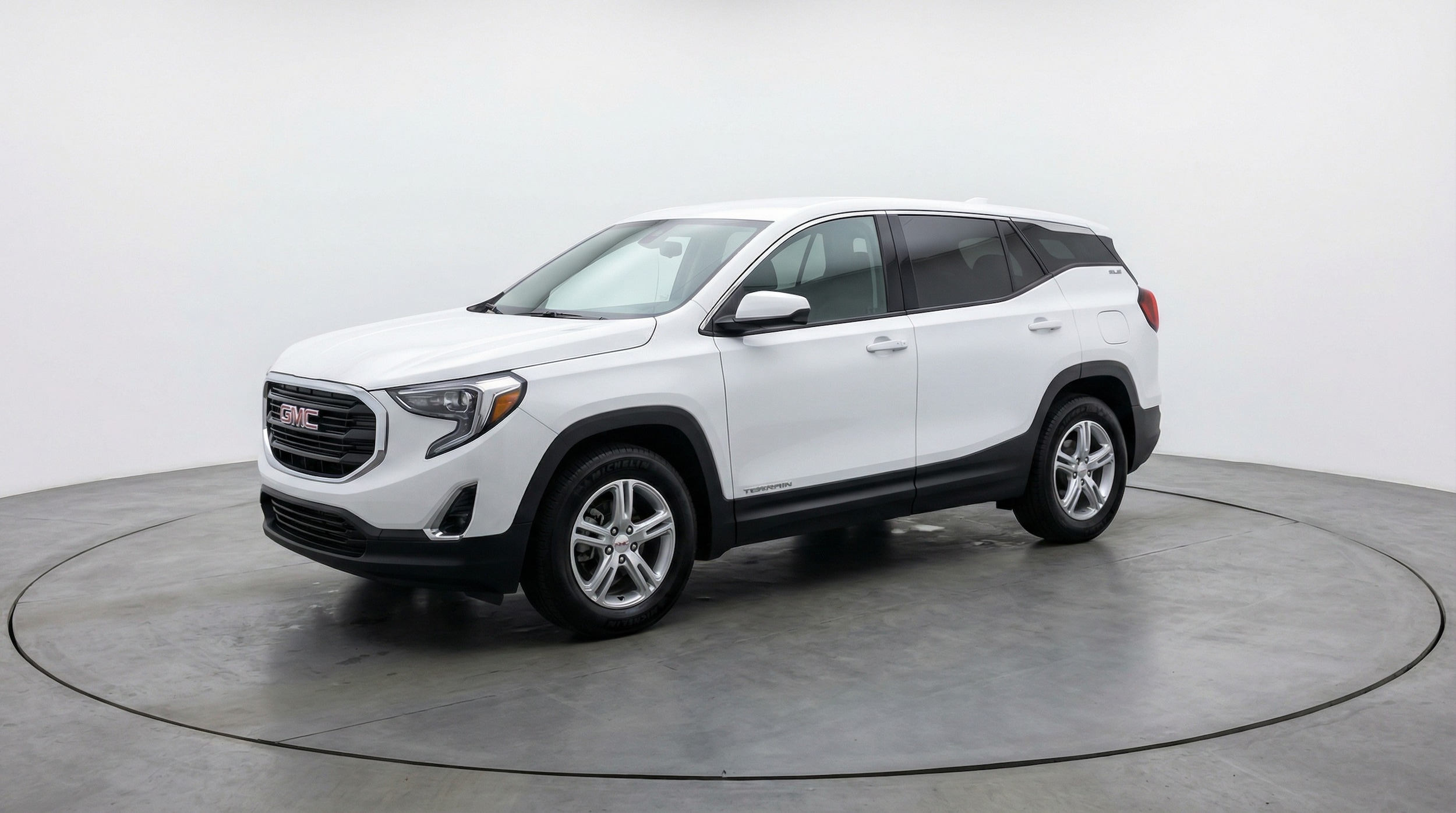 Thumbnail: 2024 GMC Terrain - 3