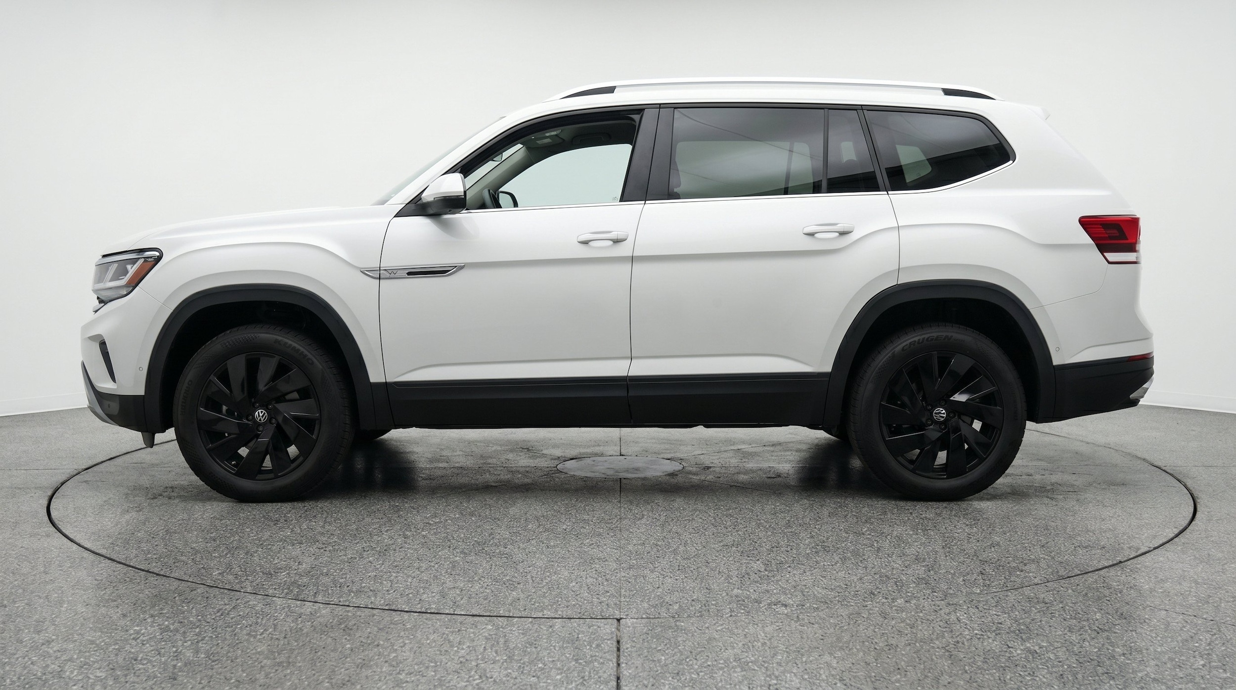 Thumbnail: 2026 Volkswagen Atlas - 5