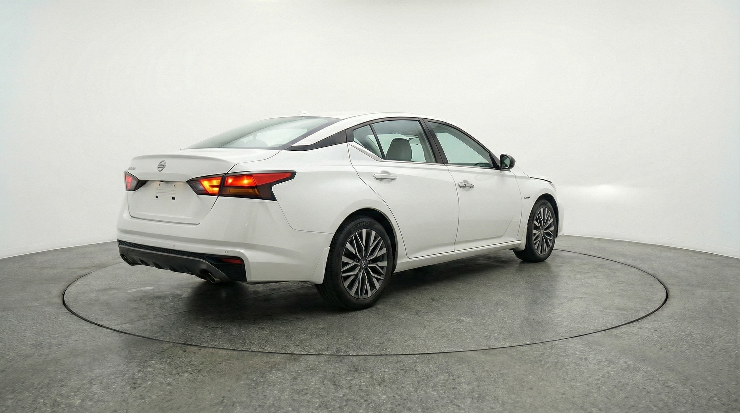Thumbnail: 2025 Nissan Altima - 7