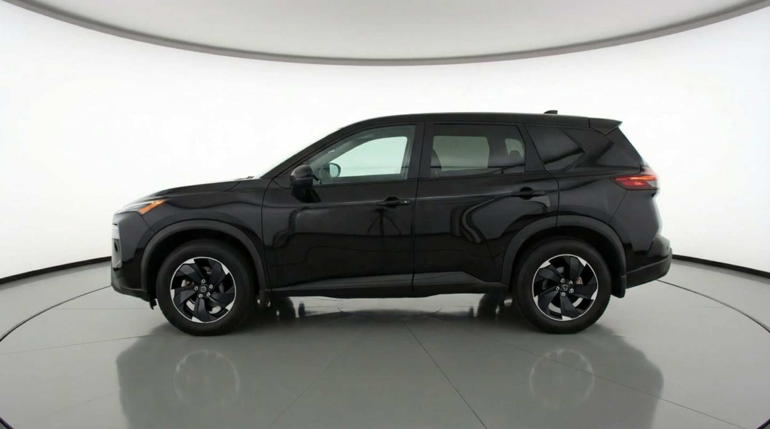 Thumbnail: 2025 Nissan Rogue - 4