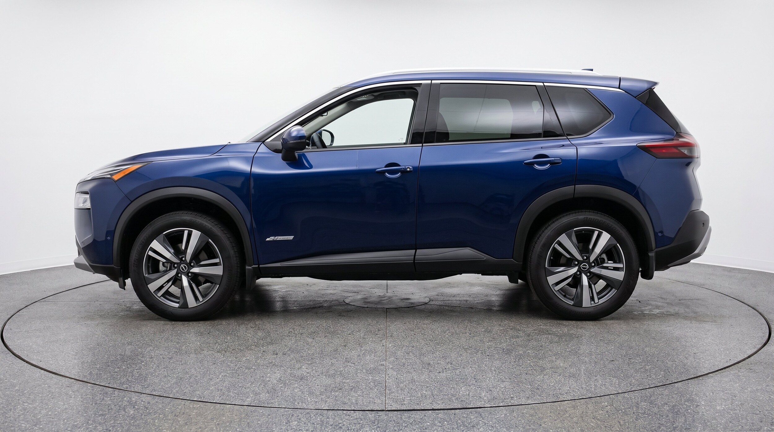 Thumbnail: 2026 Nissan Rogue - 5