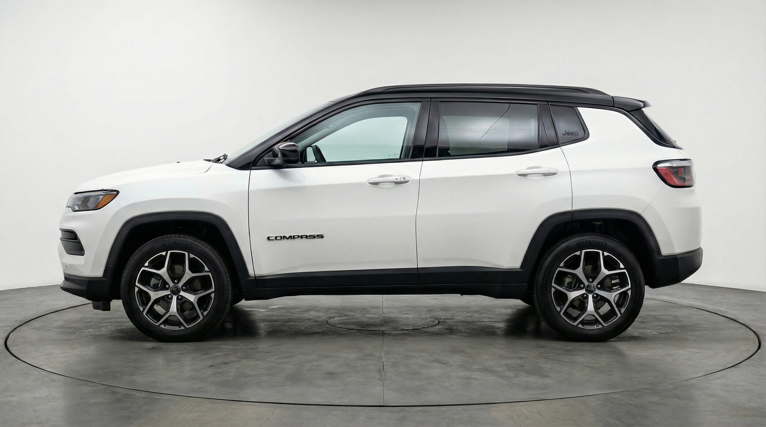 Thumbnail: 2025 Jeep Compass - 4