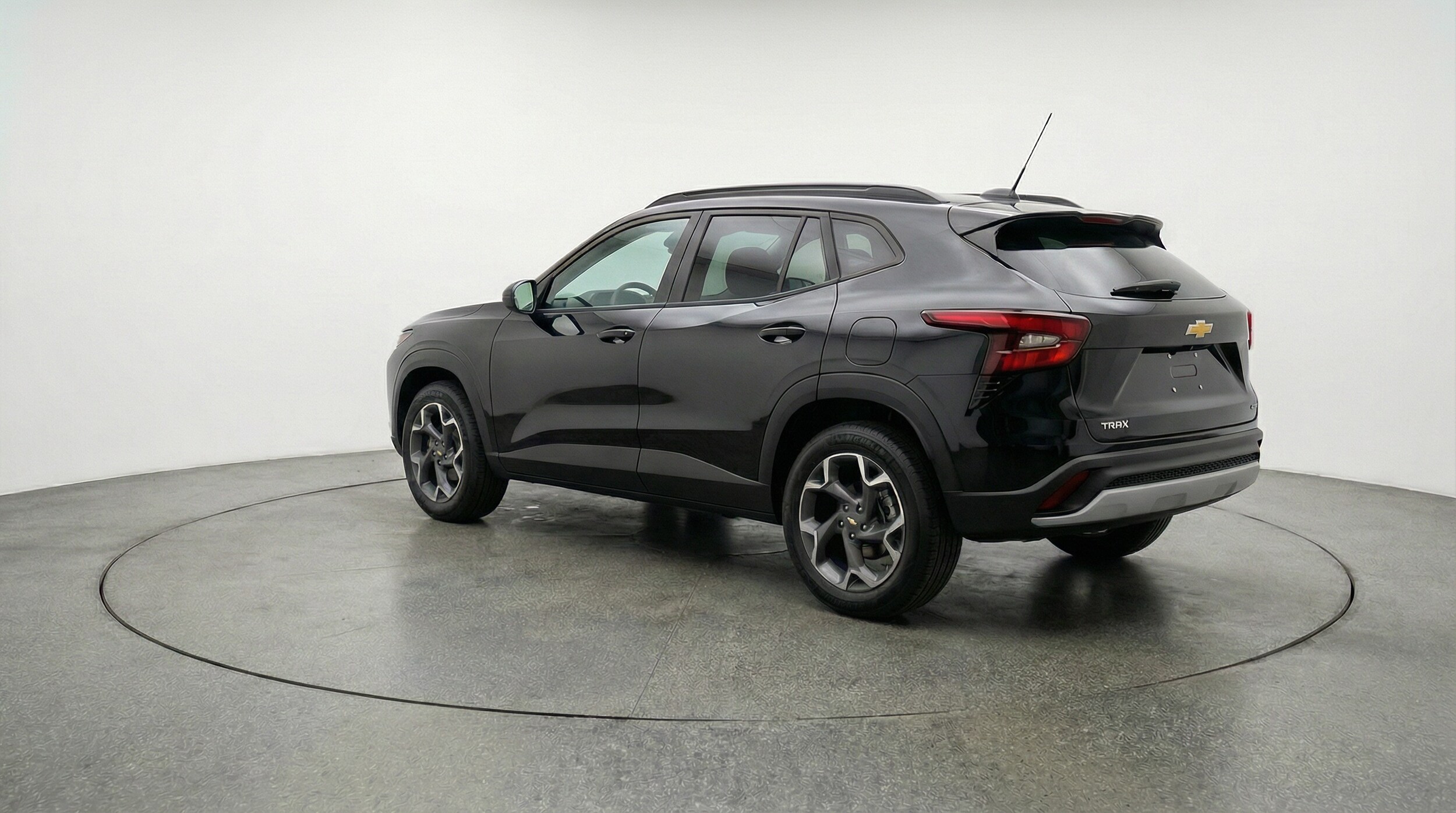 Thumbnail: 2025 Chevrolet Trax - 5