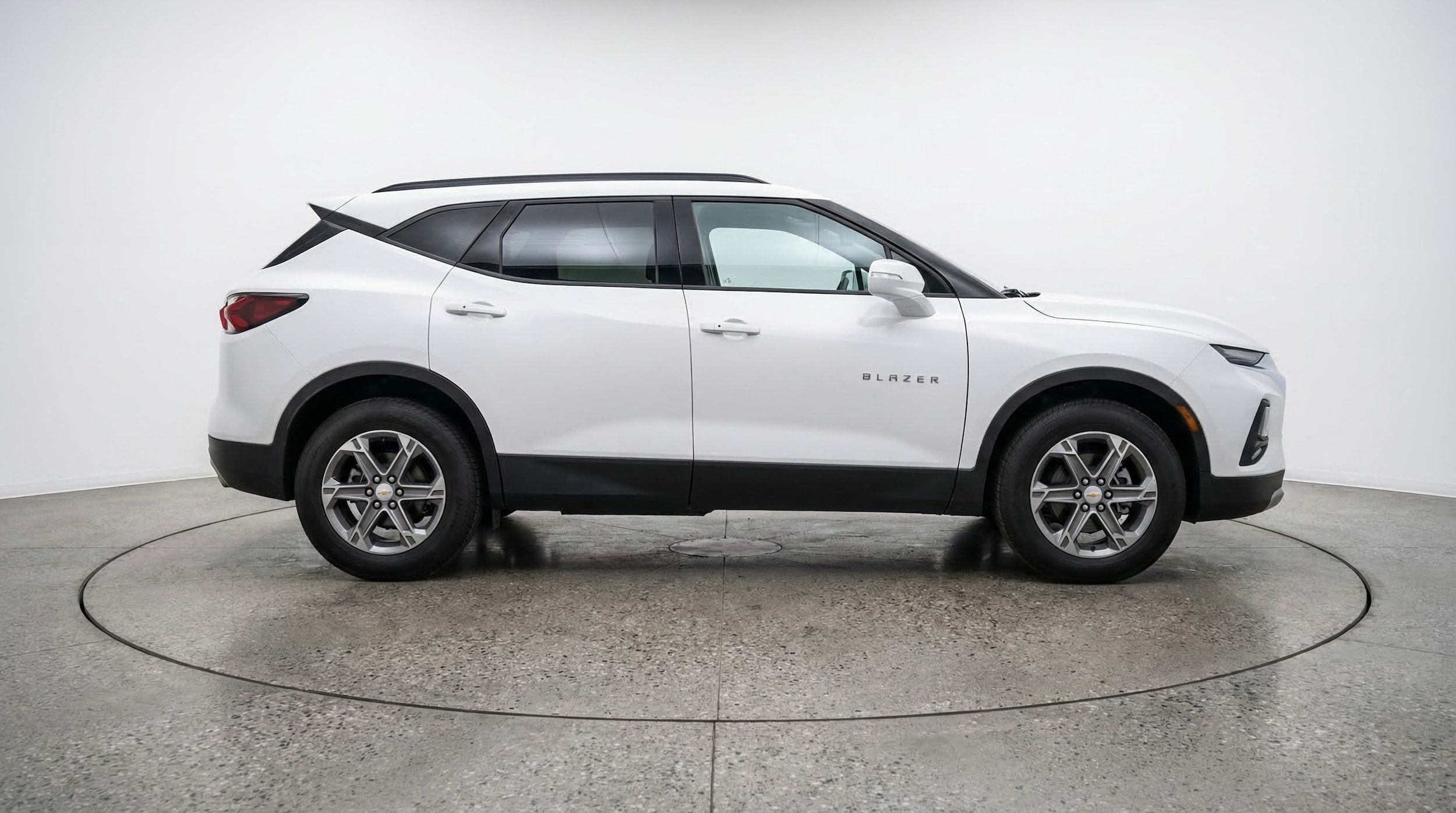 Thumbnail: 2025 Chevrolet Blazer - 8