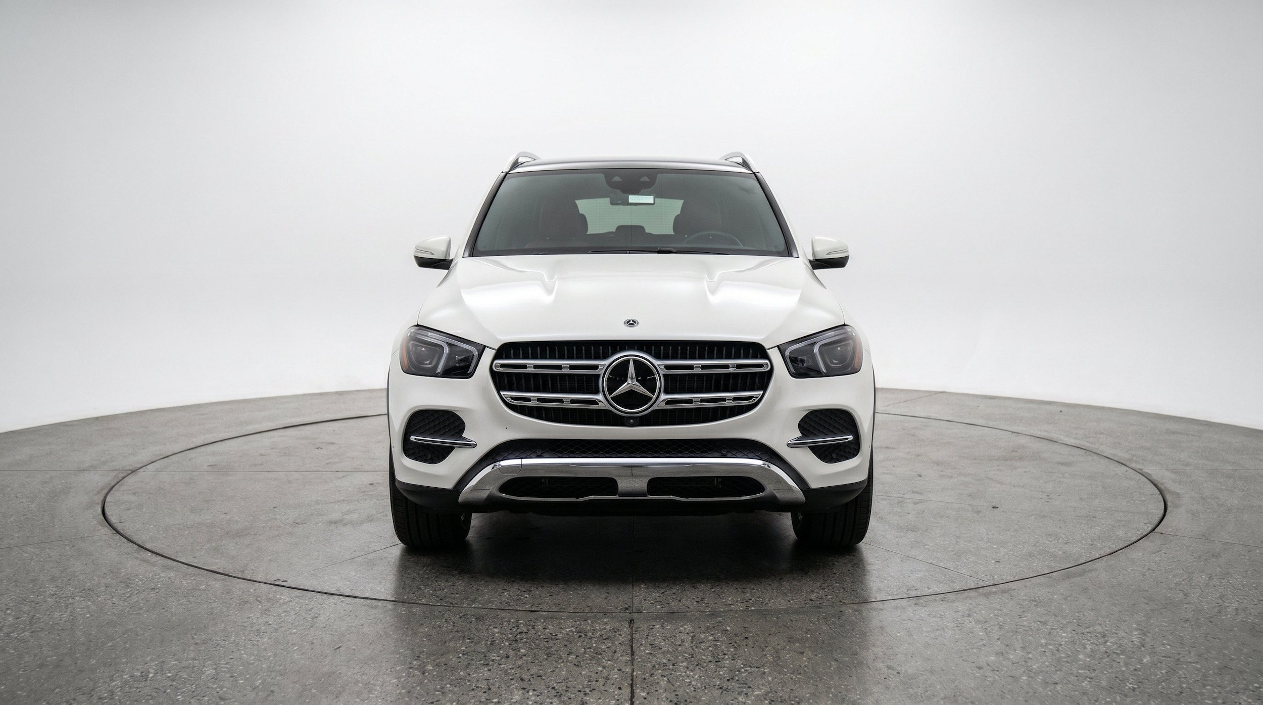Thumbnail: 2026 Mercedes-Benz GLE - 2