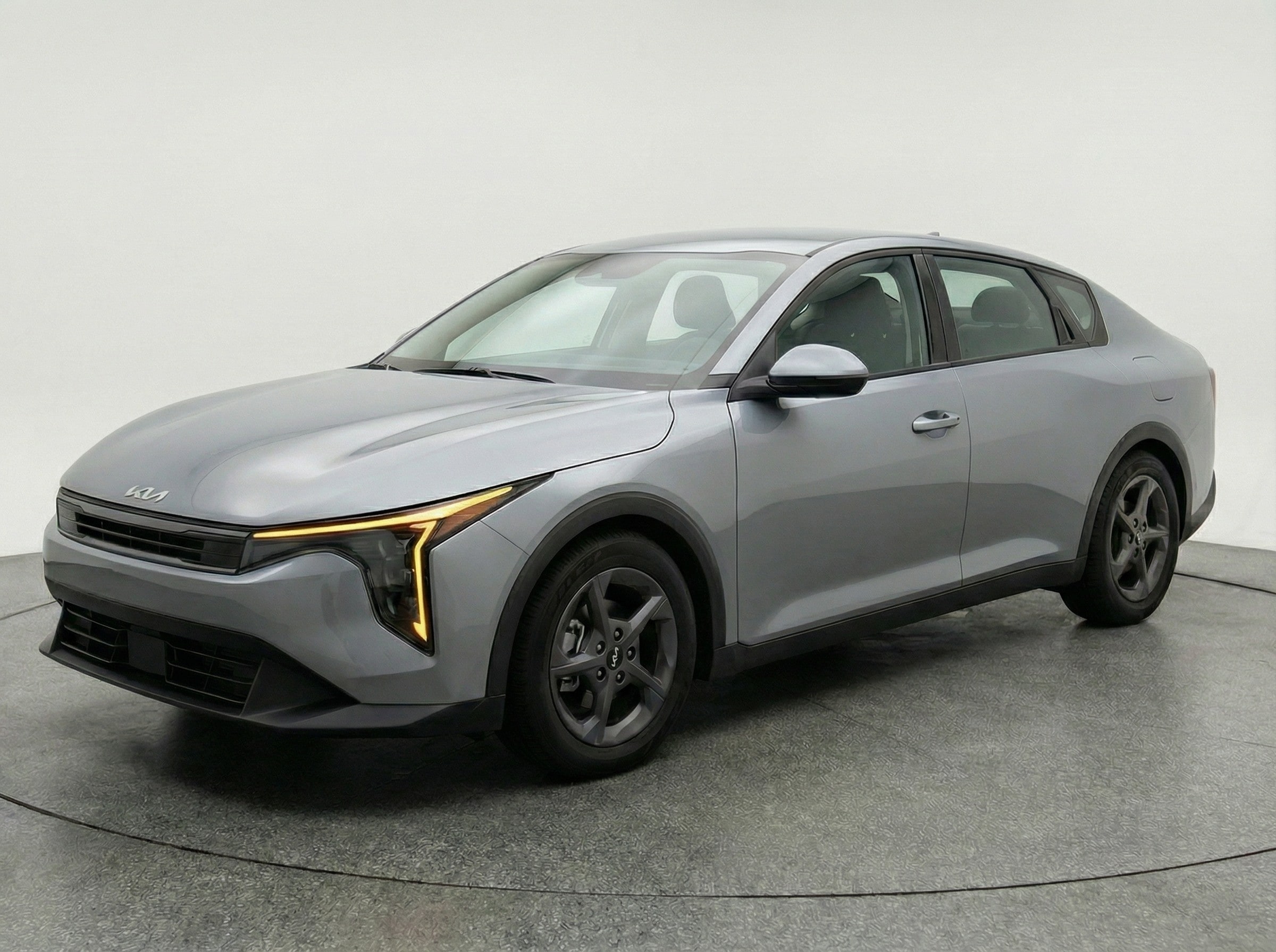Thumbnail: 2025 Kia K4 - 3