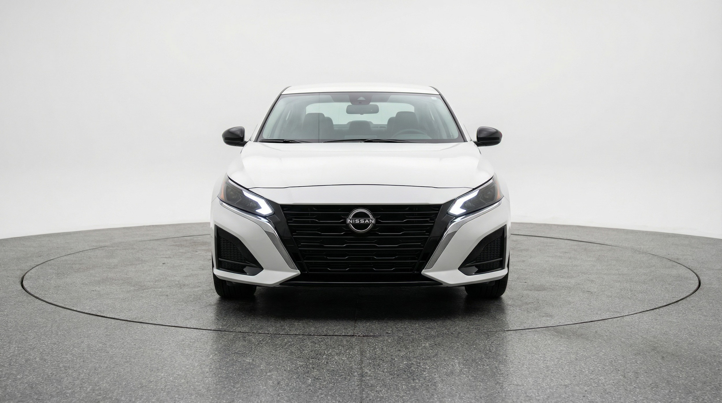 Thumbnail: 2025 Nissan Altima - 2