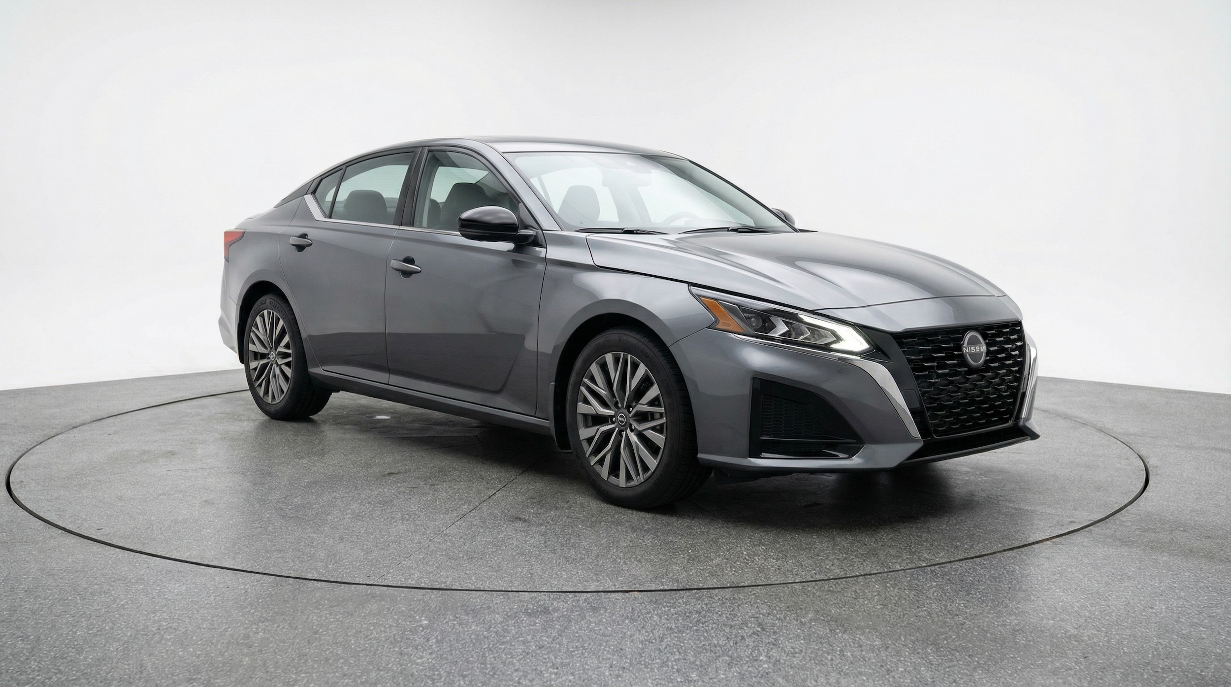 Thumbnail: 2025 Nissan Altima - 1