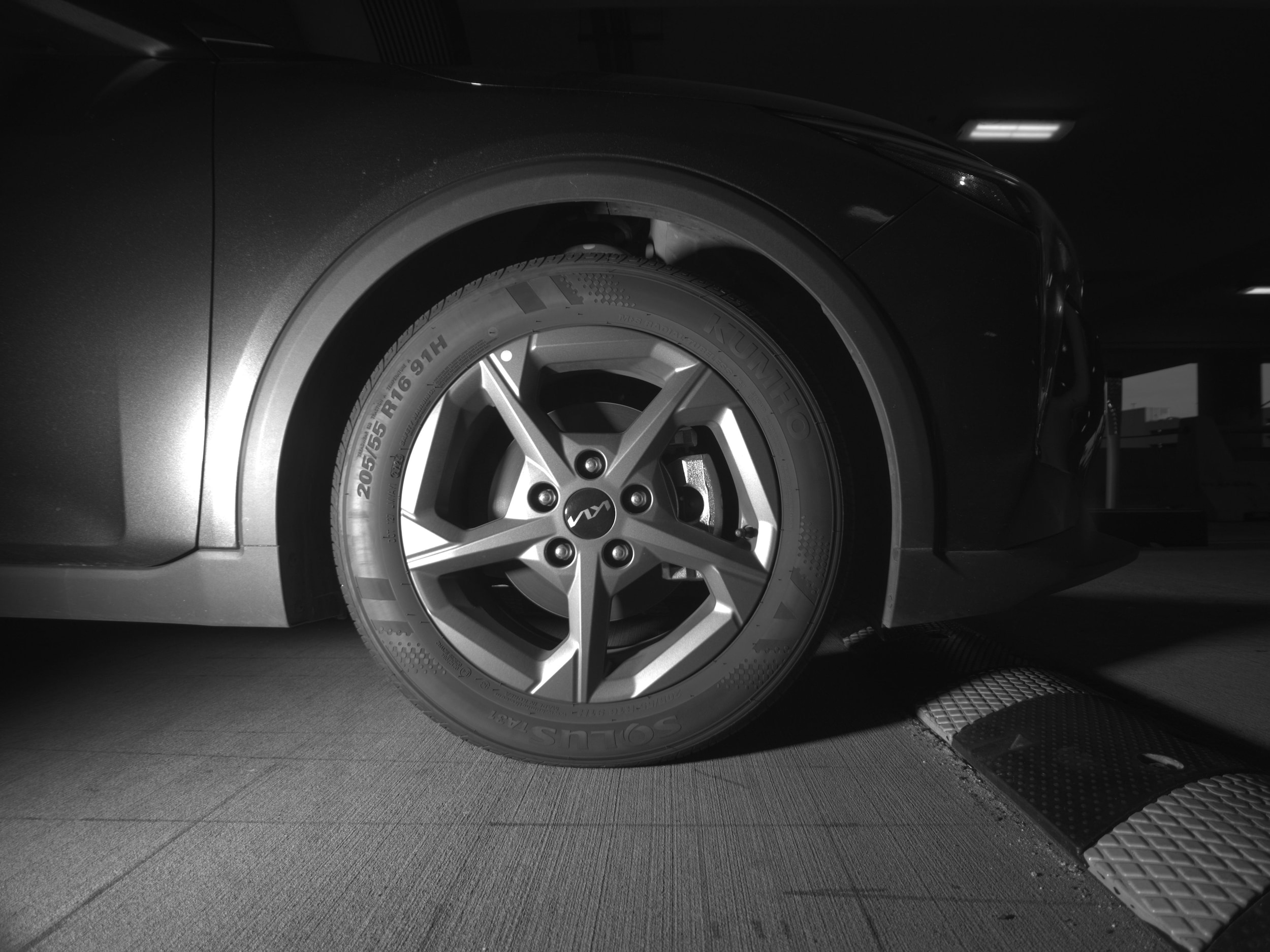 Thumbnail: 2025 Kia K4 - 10