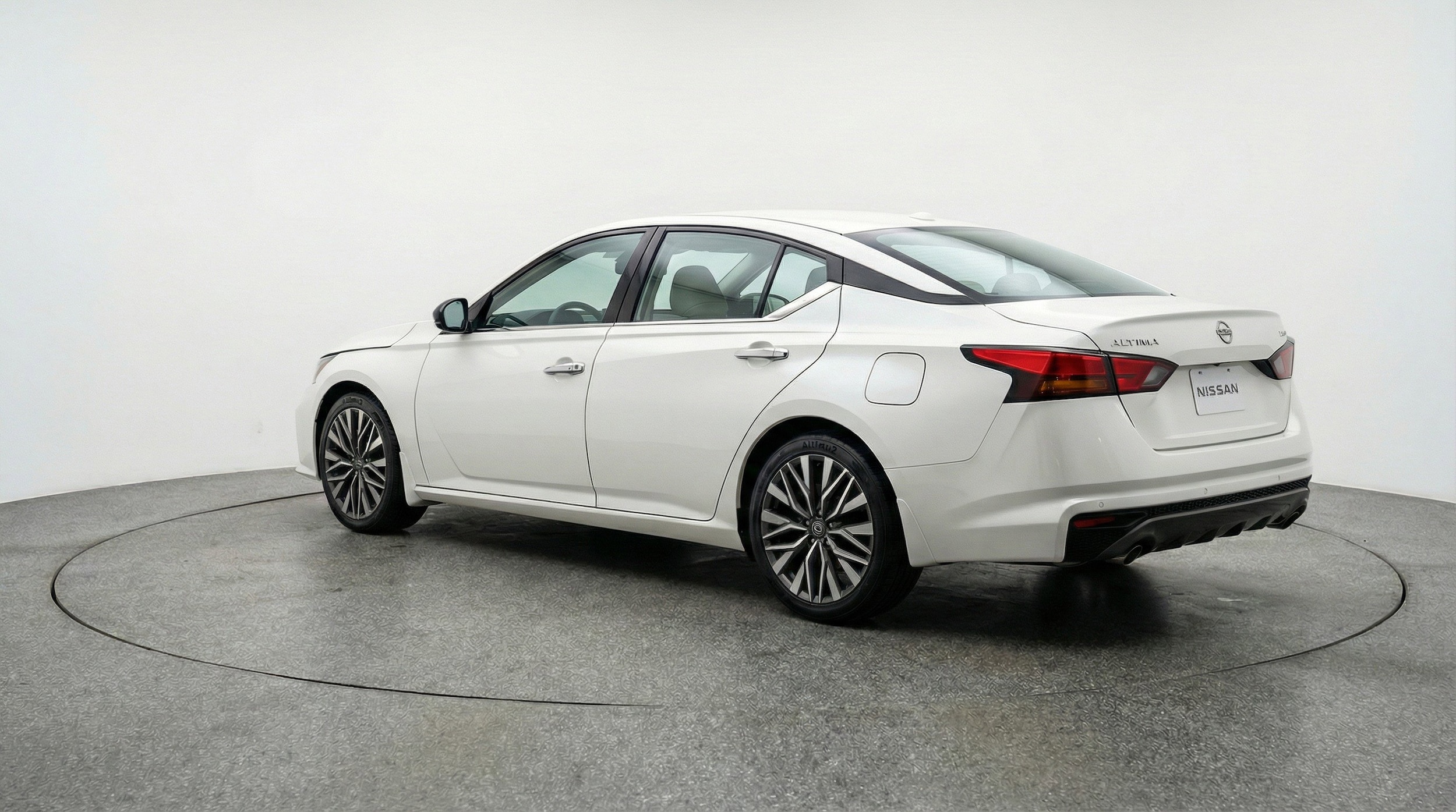 Thumbnail: 2025 Nissan Altima - 6