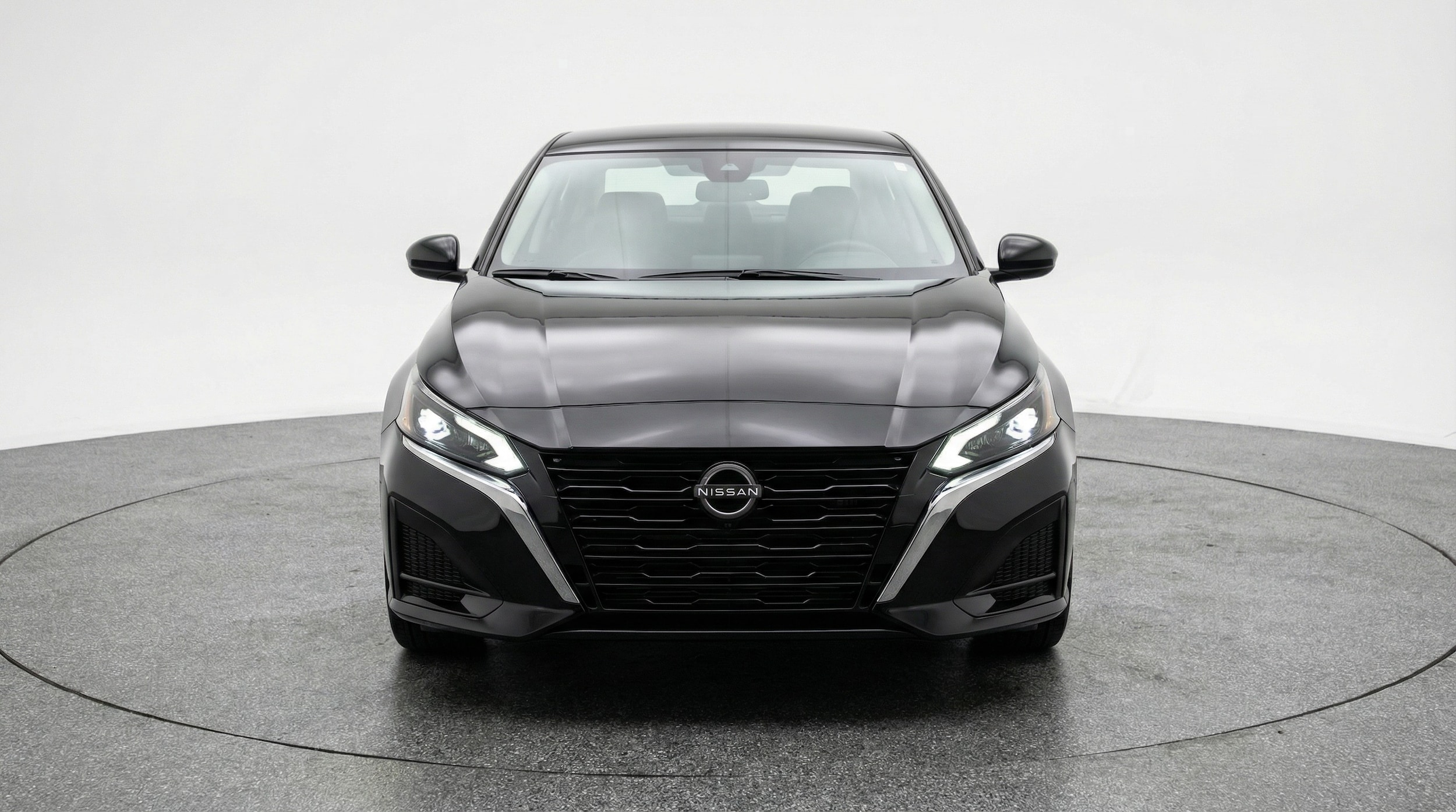 Thumbnail: 2025 Nissan Altima - 2