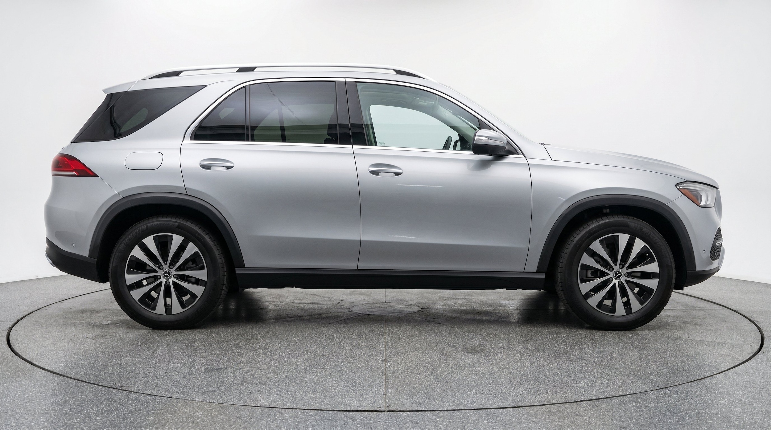 Thumbnail: 2026 Mercedes-Benz GLE - 11