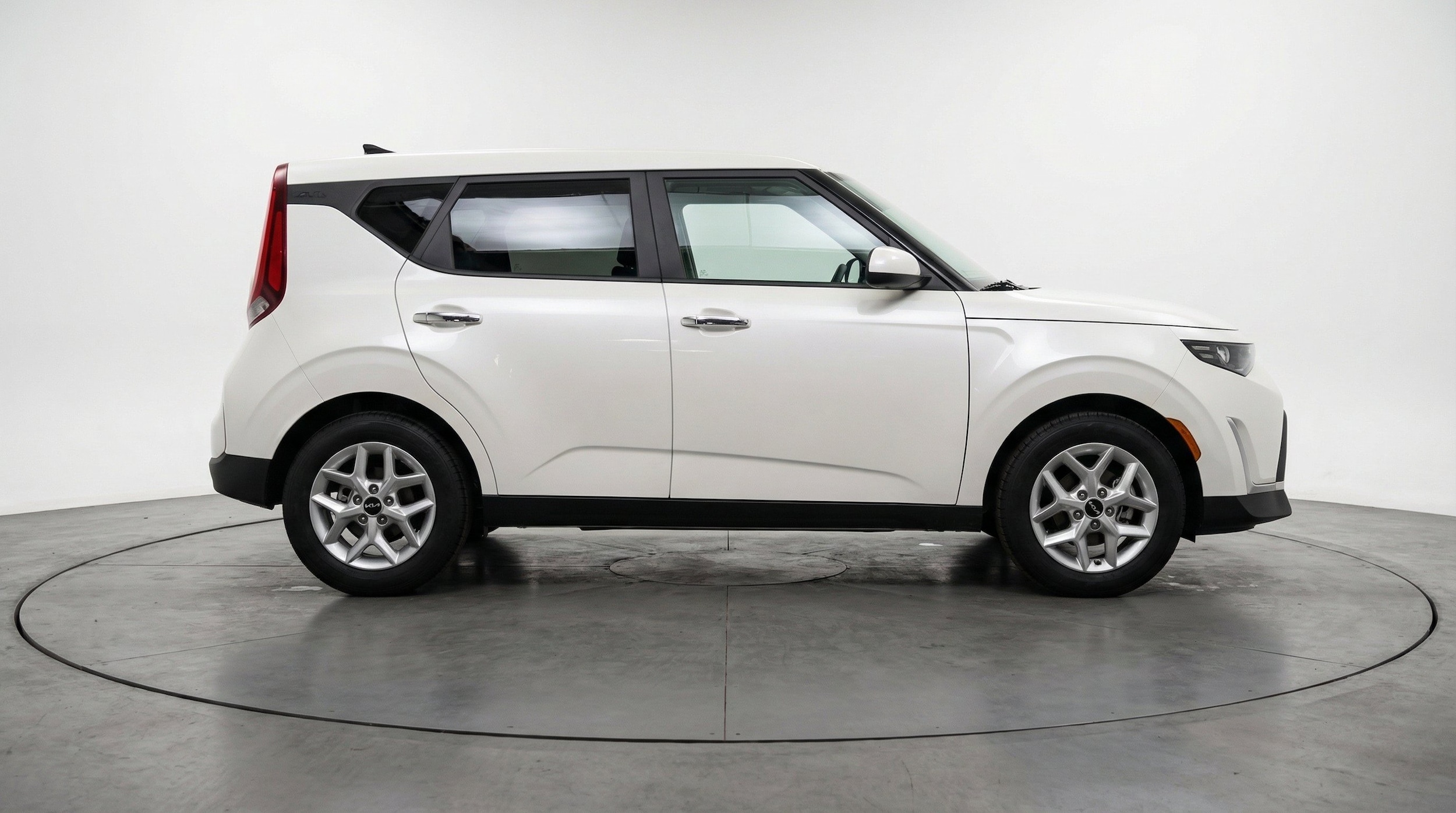 Thumbnail: 2025 Kia Soul - 11