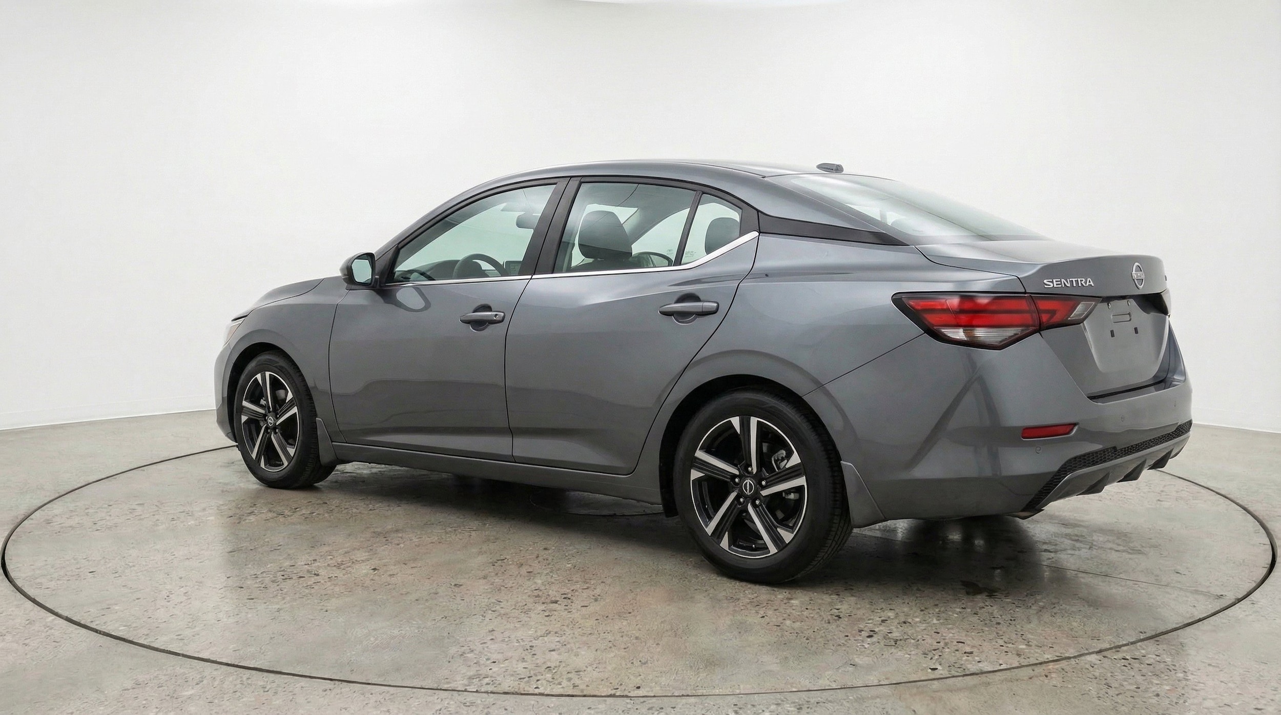 Thumbnail: 2025 Nissan Sentra - 9