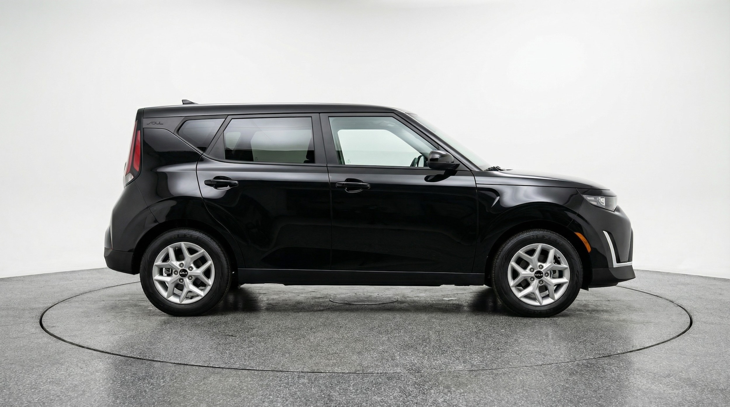 Thumbnail: 2025 Kia Soul - 8