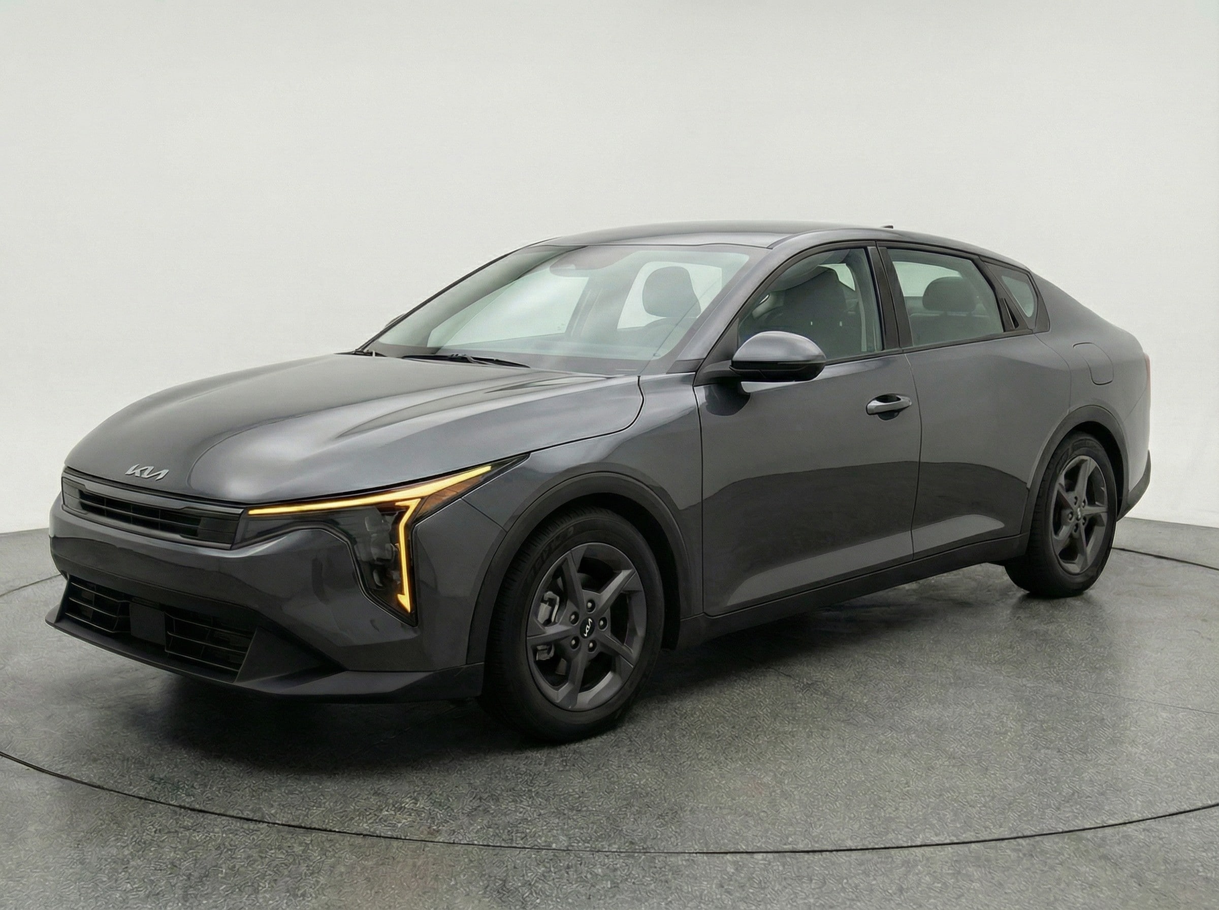 Thumbnail: 2025 Kia K4 - 3
