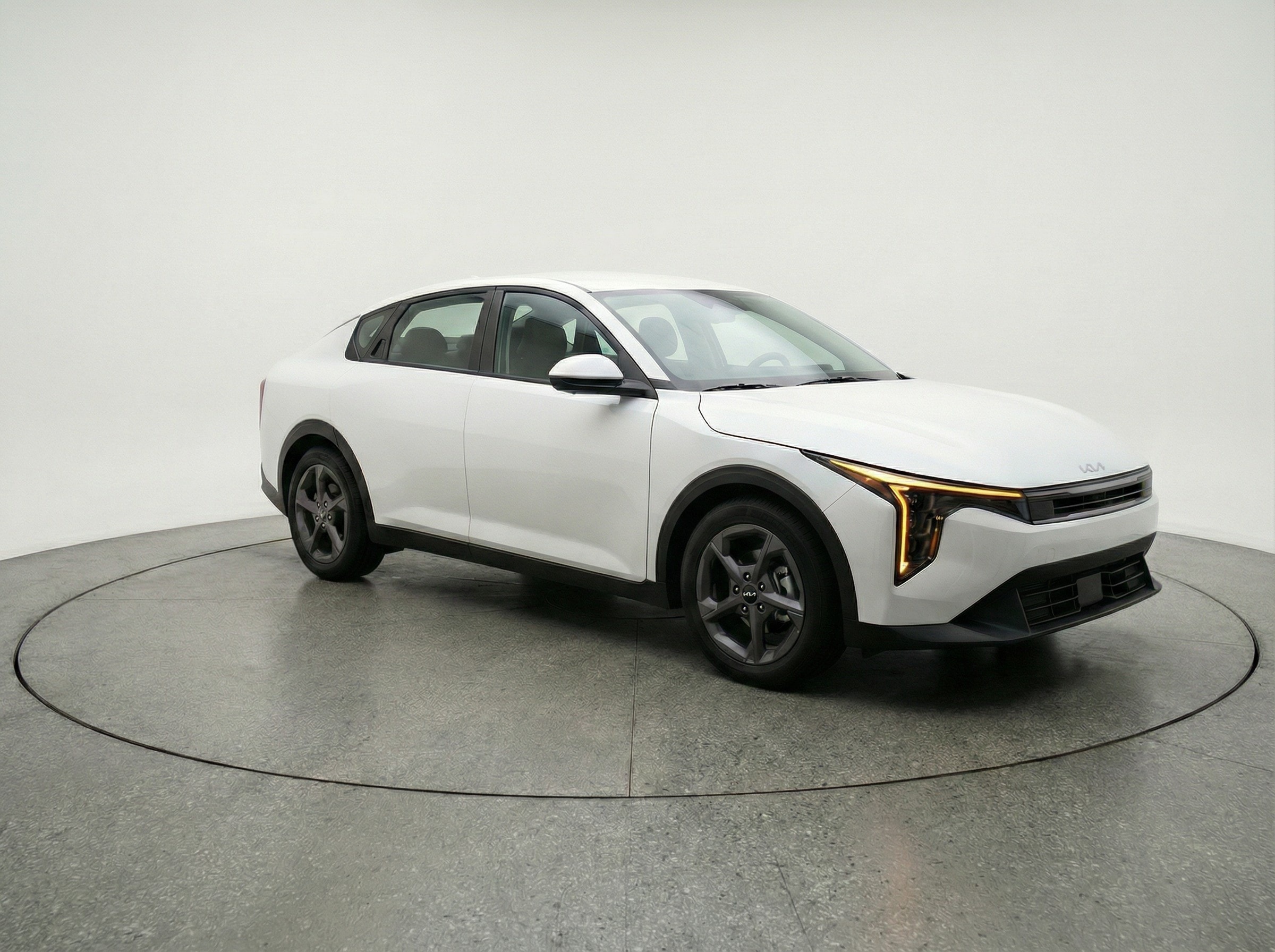 Thumbnail: 2025 Kia K4 - 1