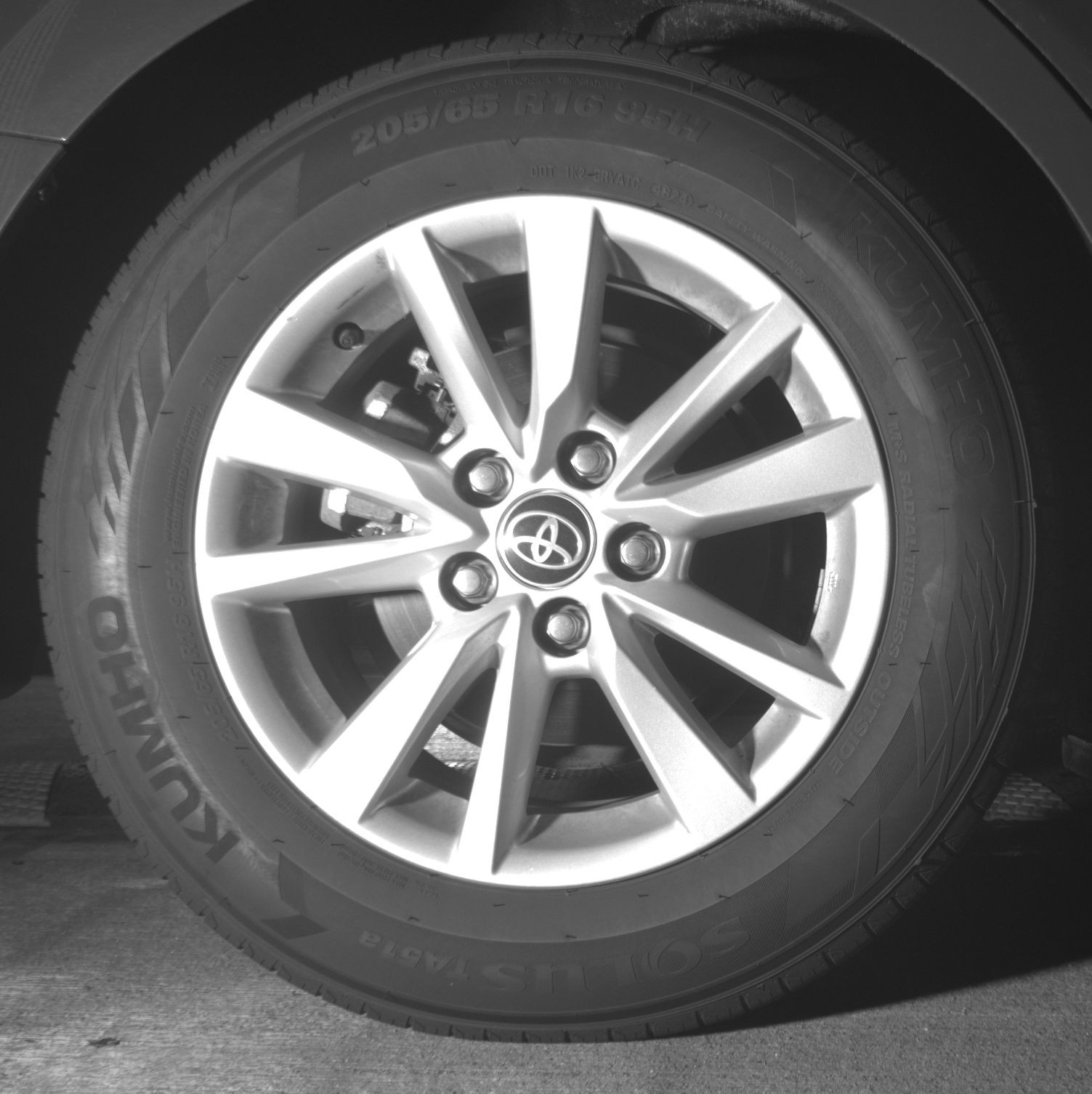 Thumbnail: 2025 Toyota Camry - 12