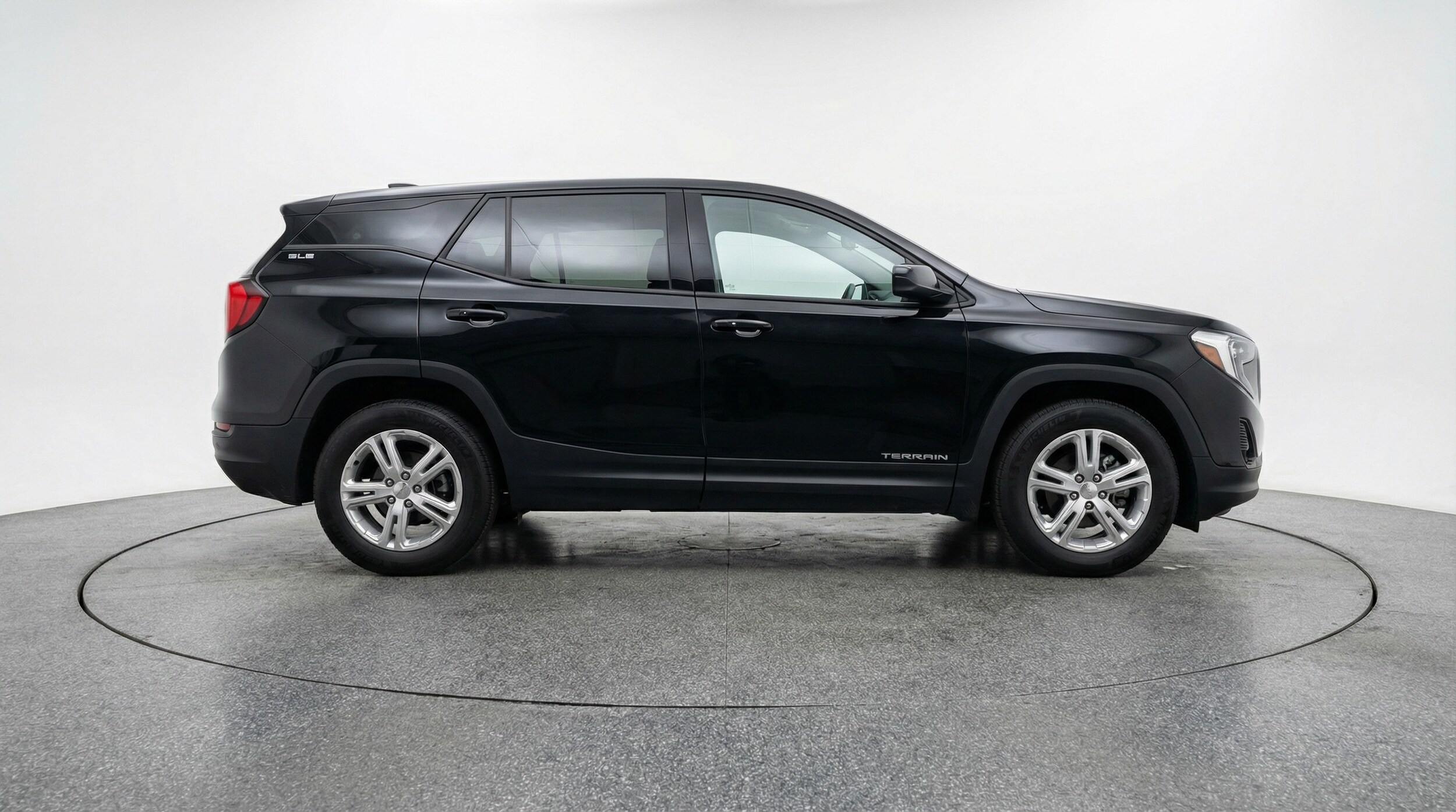 Thumbnail: 2024 GMC Terrain - 8