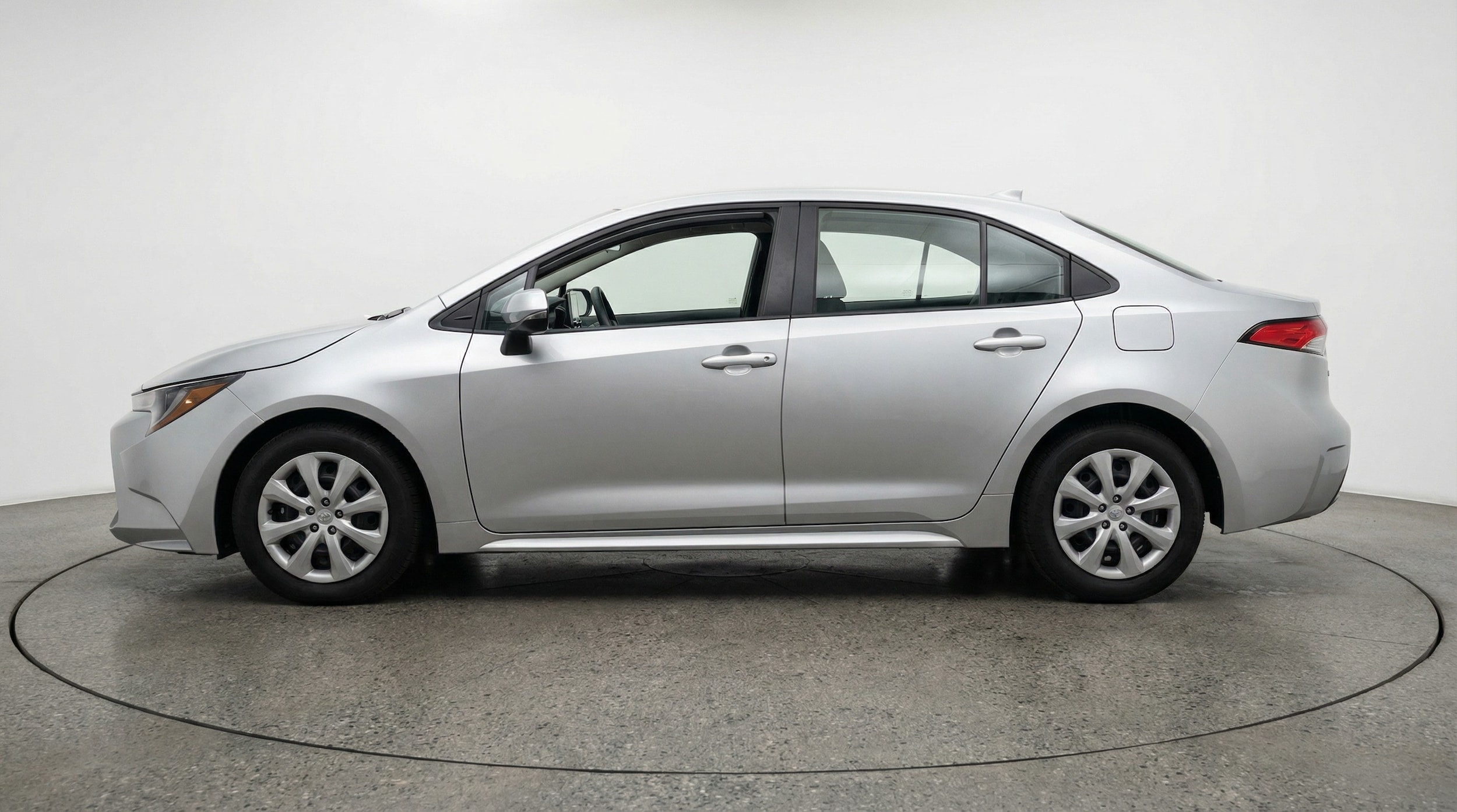 Thumbnail: 2025 Toyota Corolla - 4