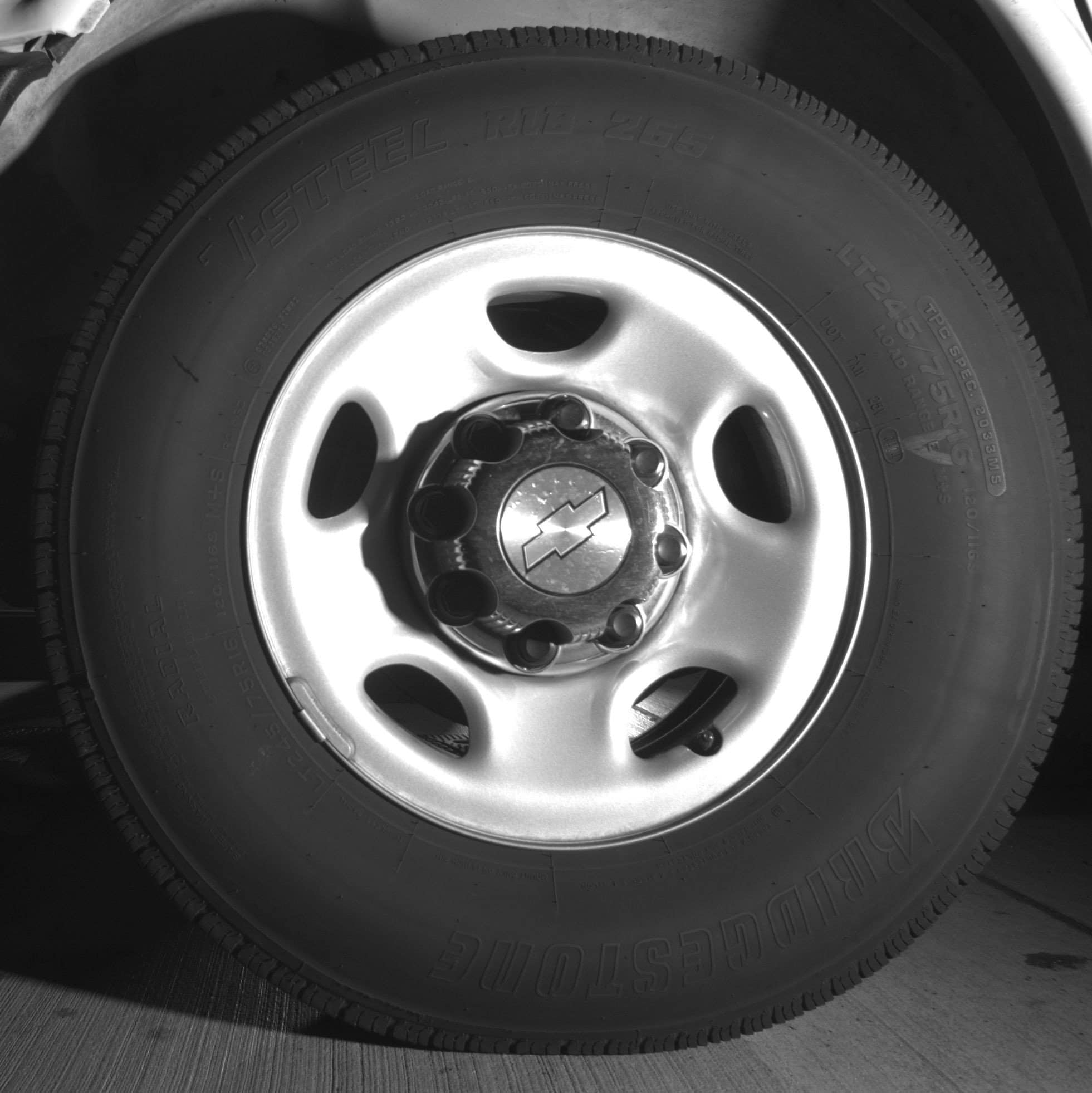 Thumbnail: 2024 Chevrolet Express - 12