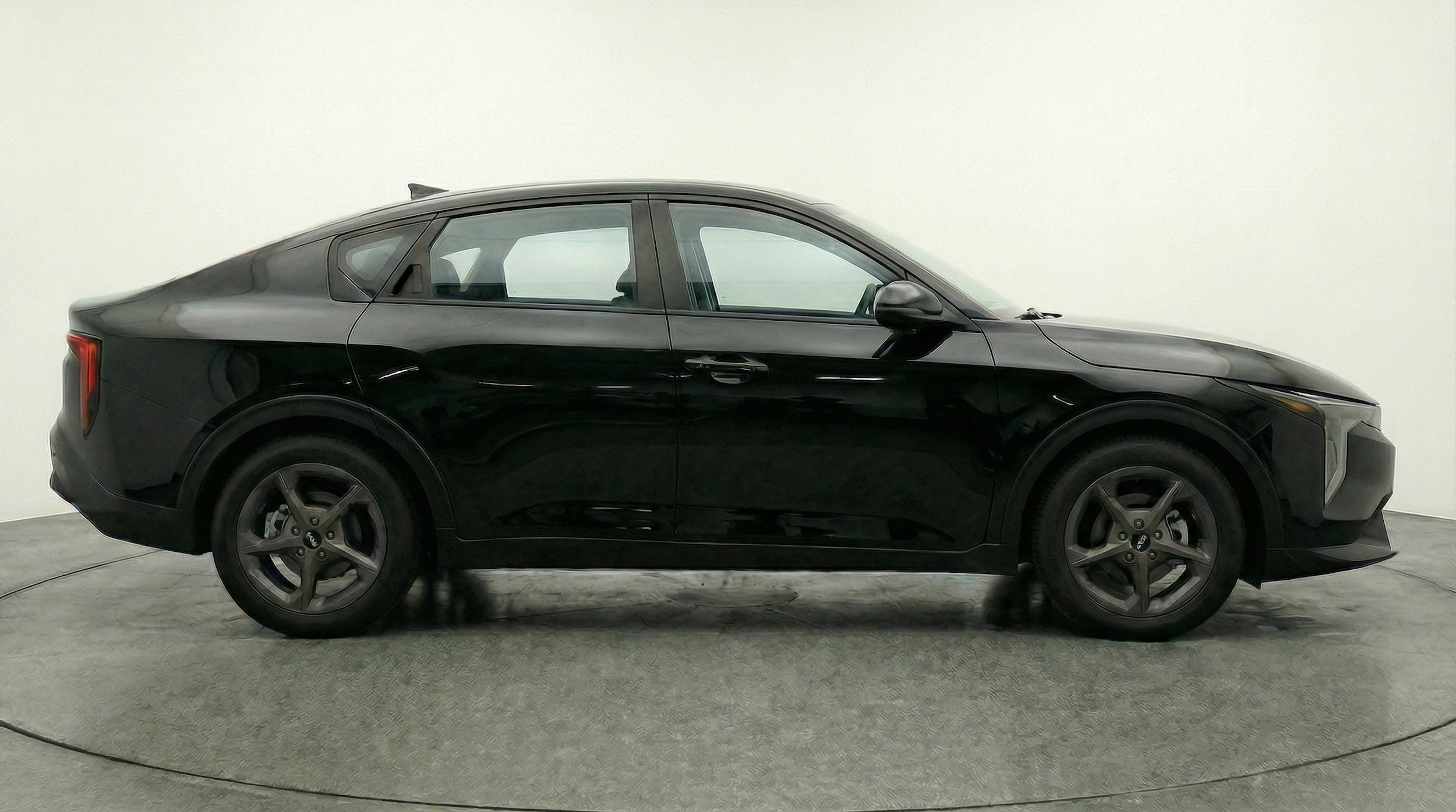 Thumbnail: 2025 Kia K4 - 8