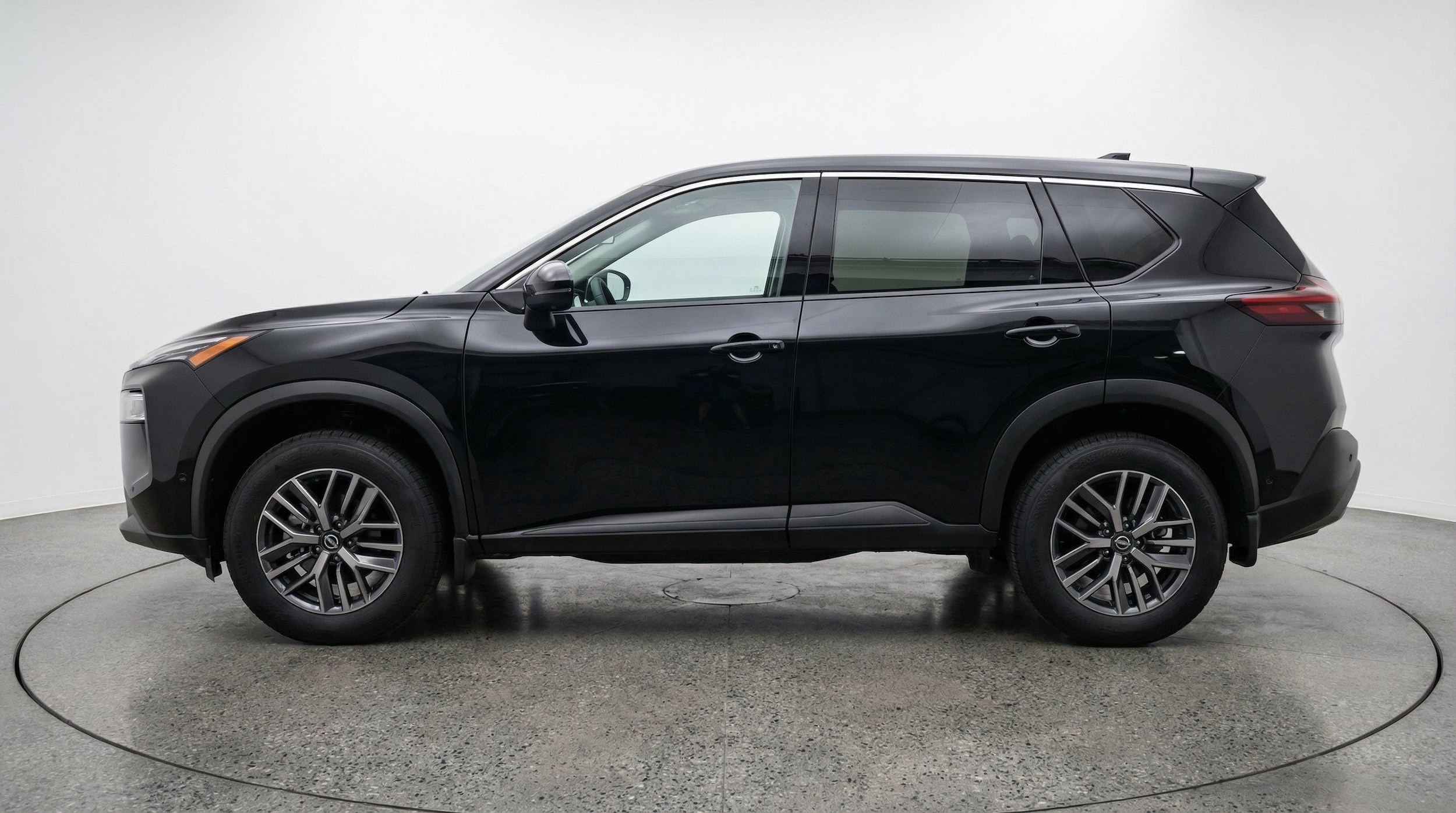 Thumbnail: 2026 Nissan Rogue - 5