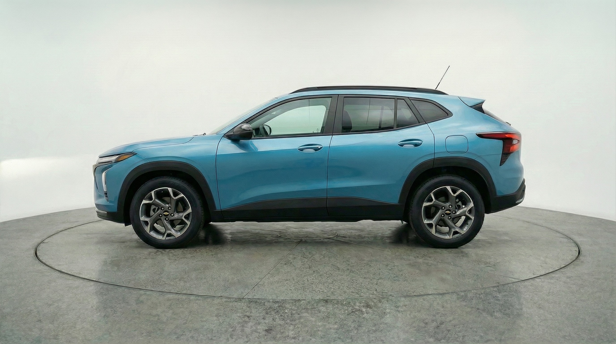 Thumbnail: 2025 Chevrolet Trax - 4