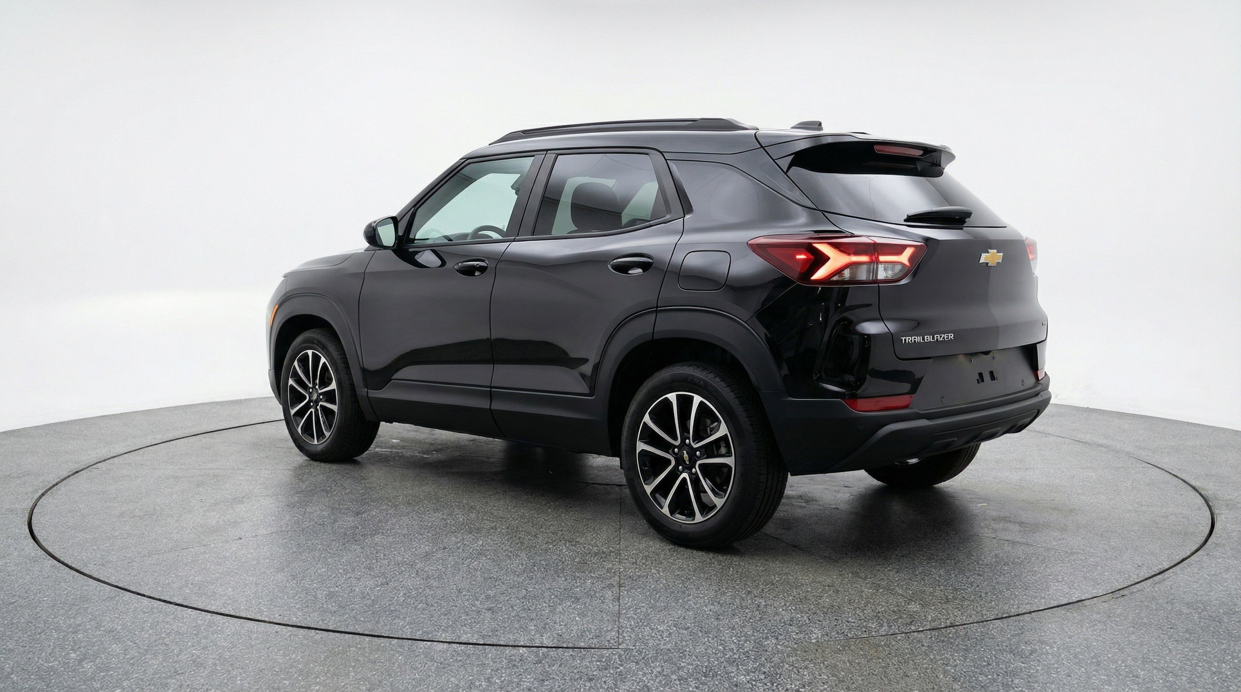 Thumbnail: 2025 Chevrolet TrailBlazer - 6