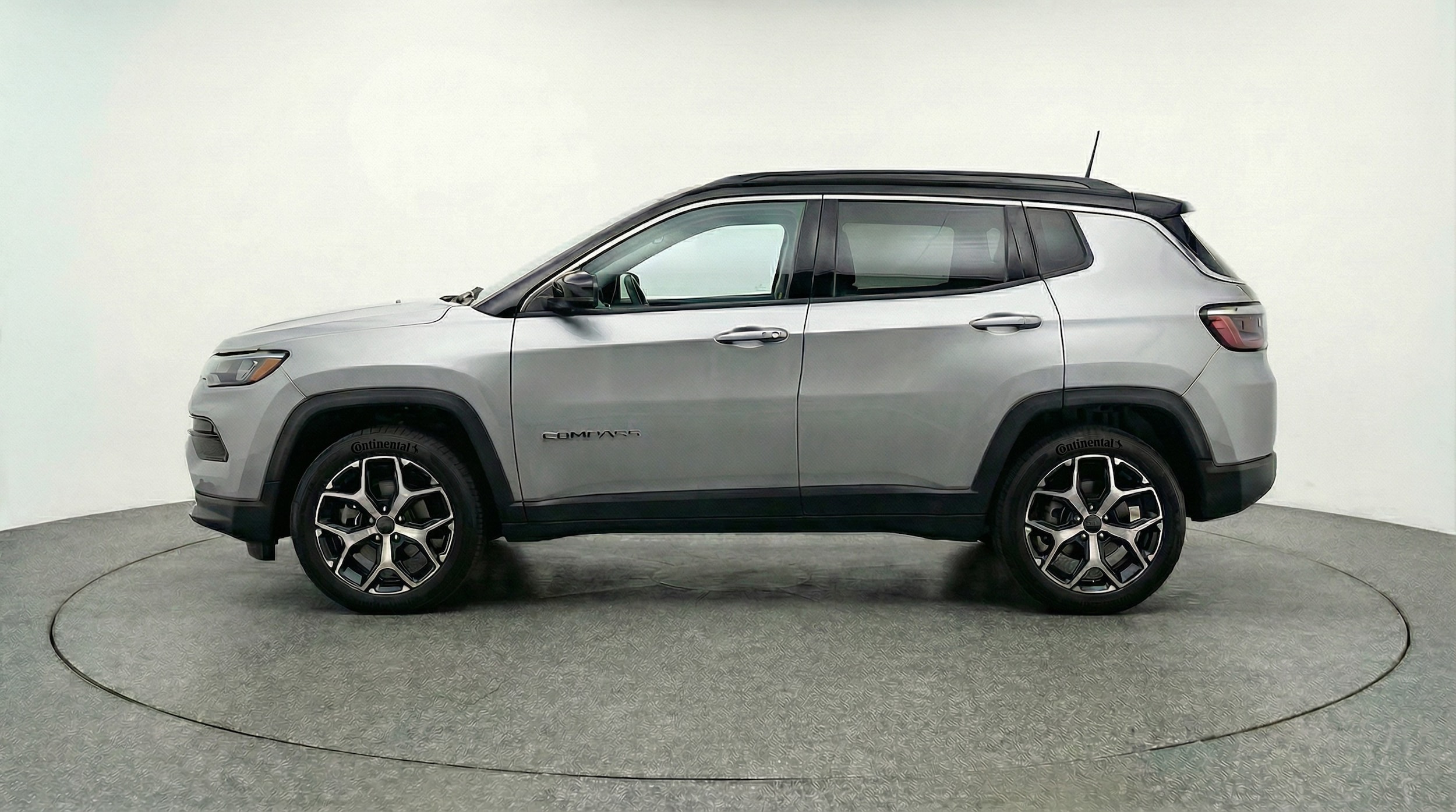 Thumbnail: 2025 Jeep Compass - 4