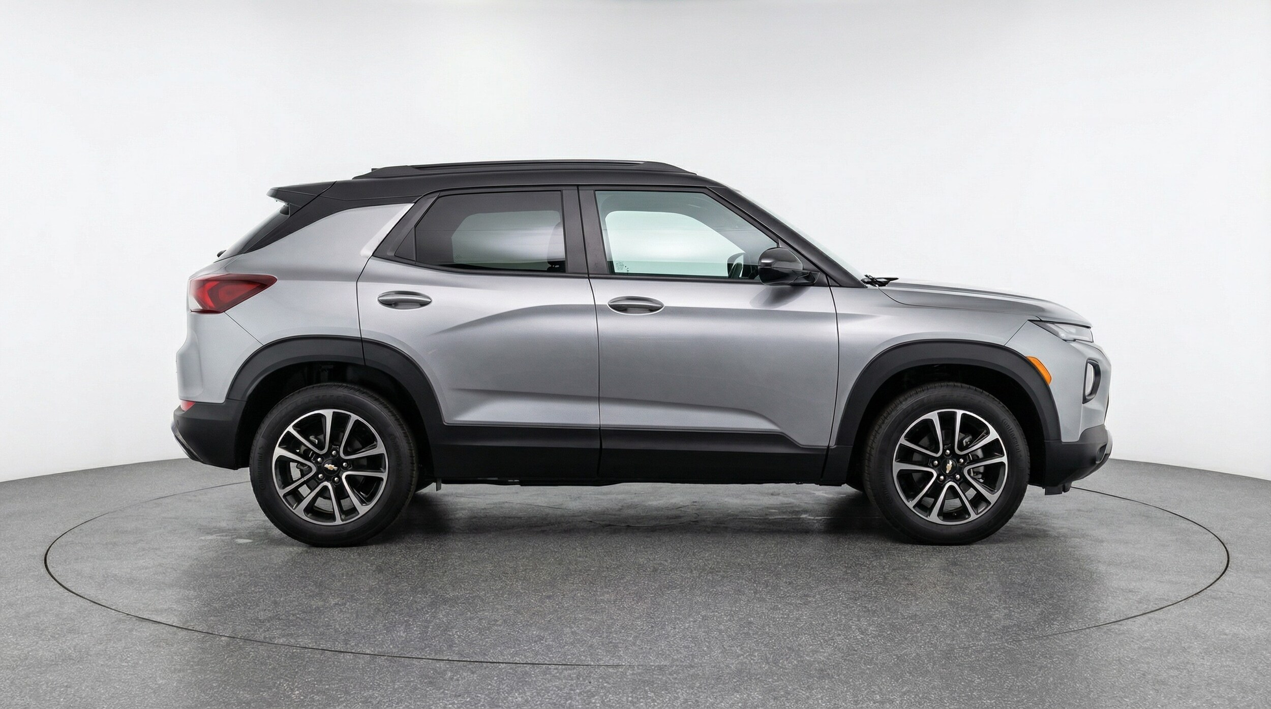 Thumbnail: 2025 Chevrolet TrailBlazer - 8