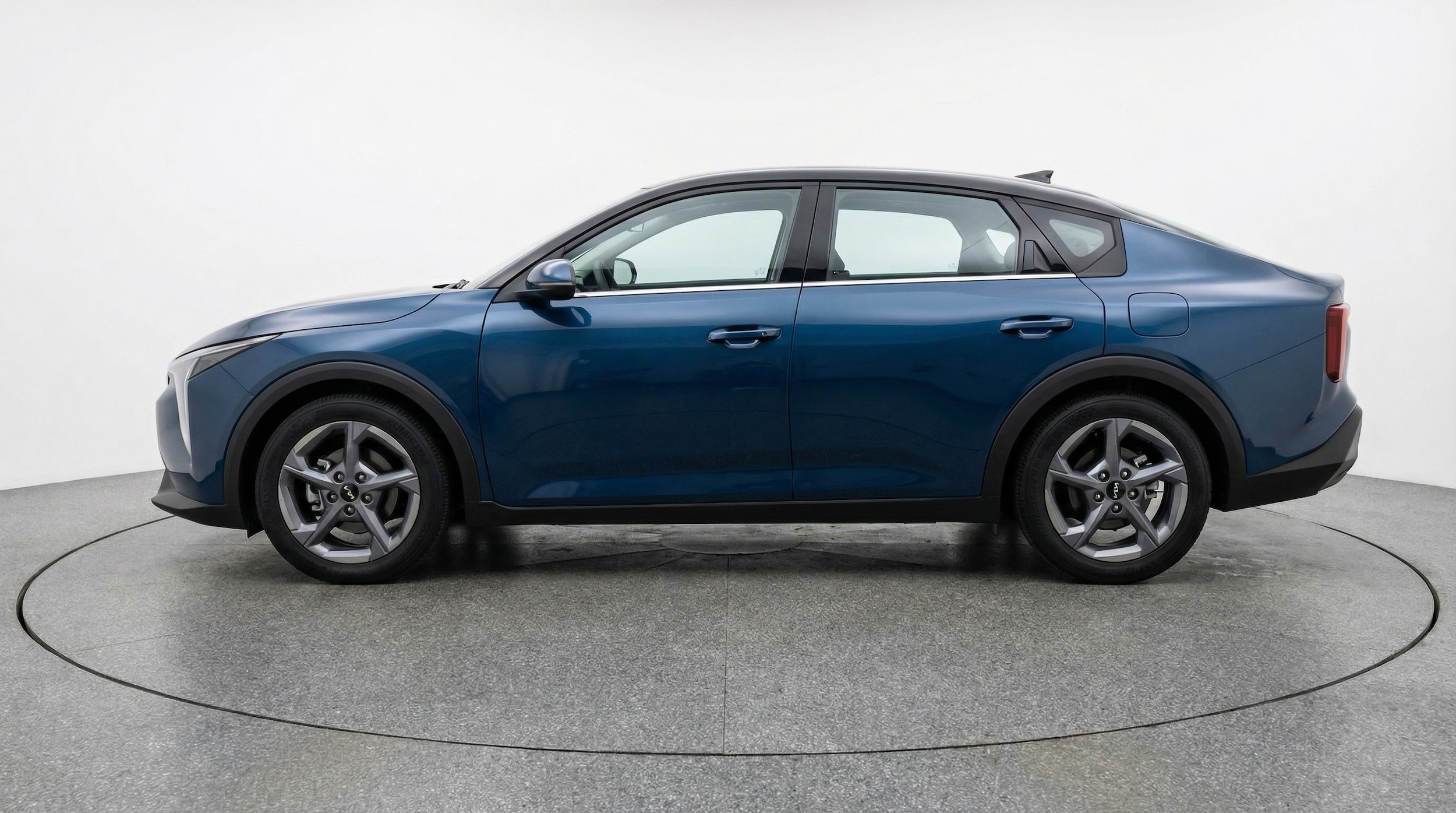 Thumbnail: 2025 Kia K4 - 4
