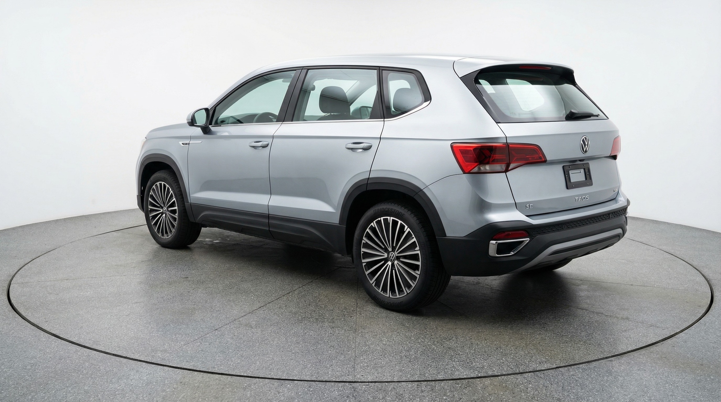 Thumbnail: 2025 Volkswagen Taos - 5