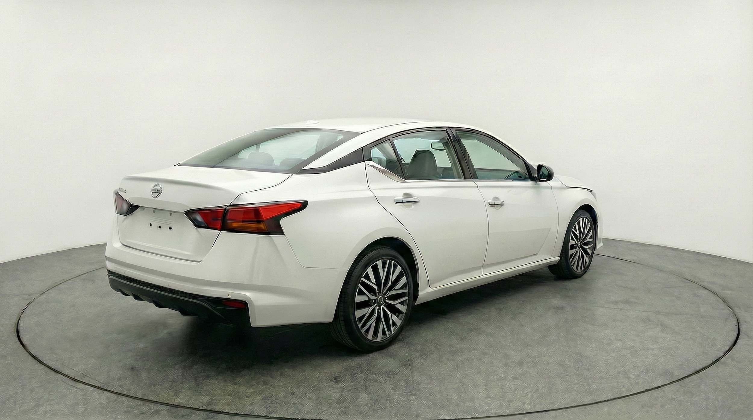 Thumbnail: 2025 Nissan Altima - 7