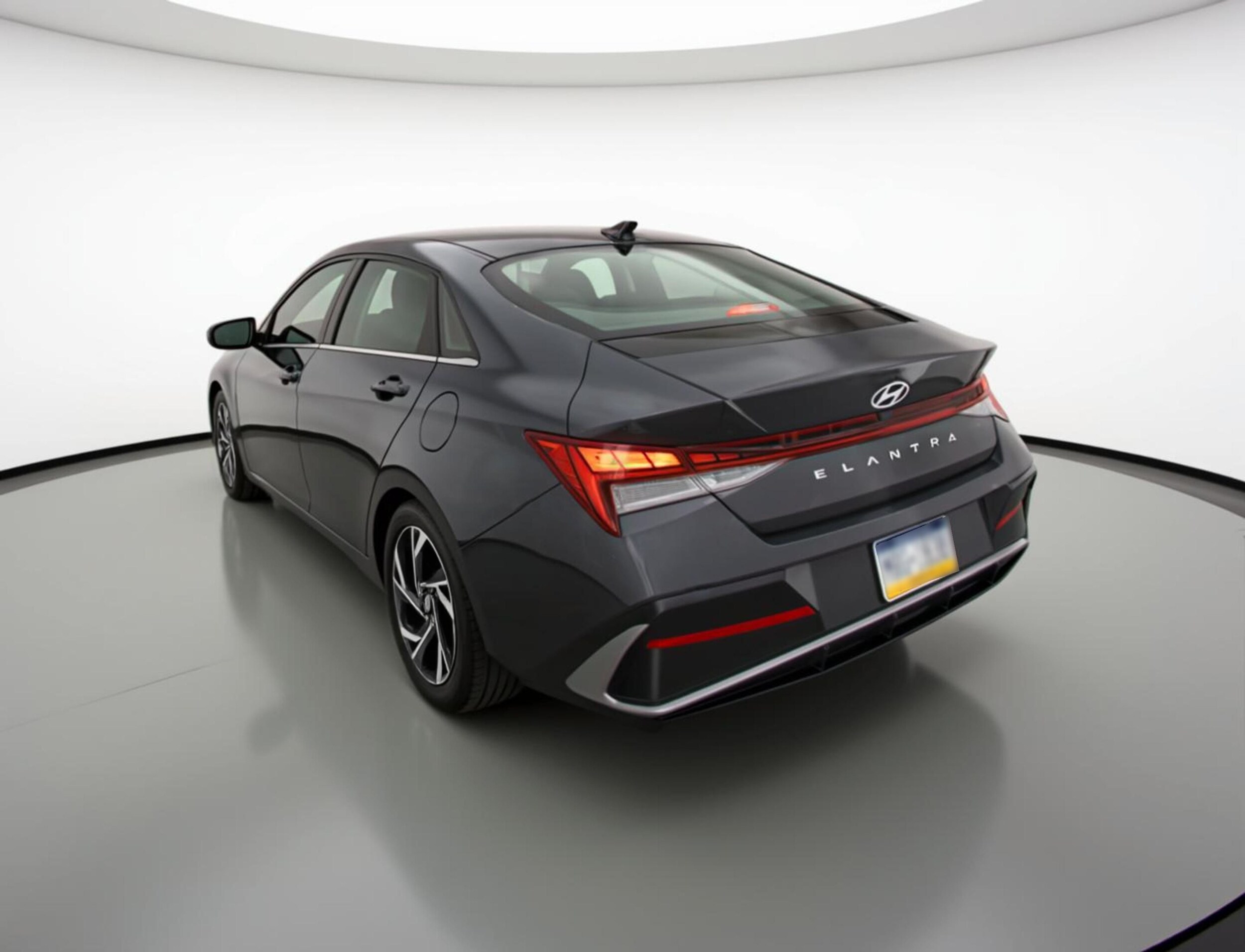 Thumbnail: 2025 Hyundai Elantra - 5